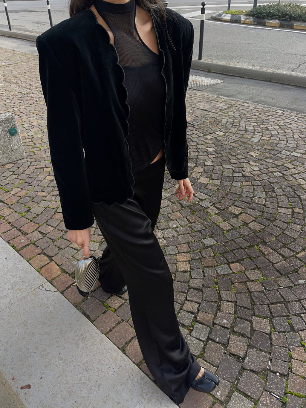 Scalloped velvet jacket