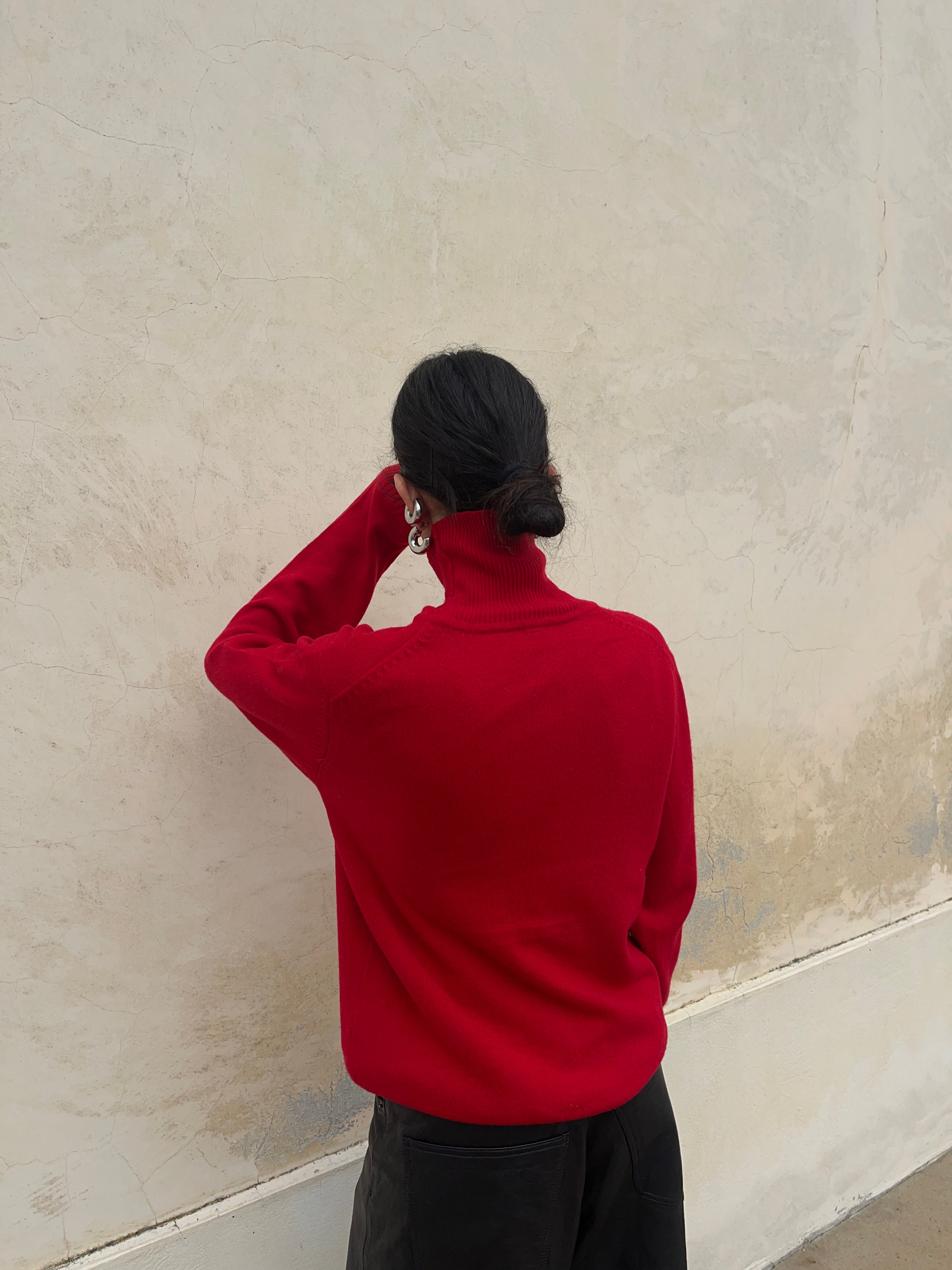 100 wool red jumper