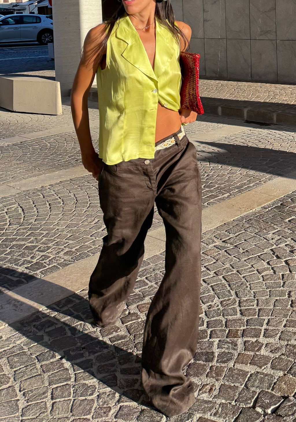 FERRÈ STUDIO lime slevelss top