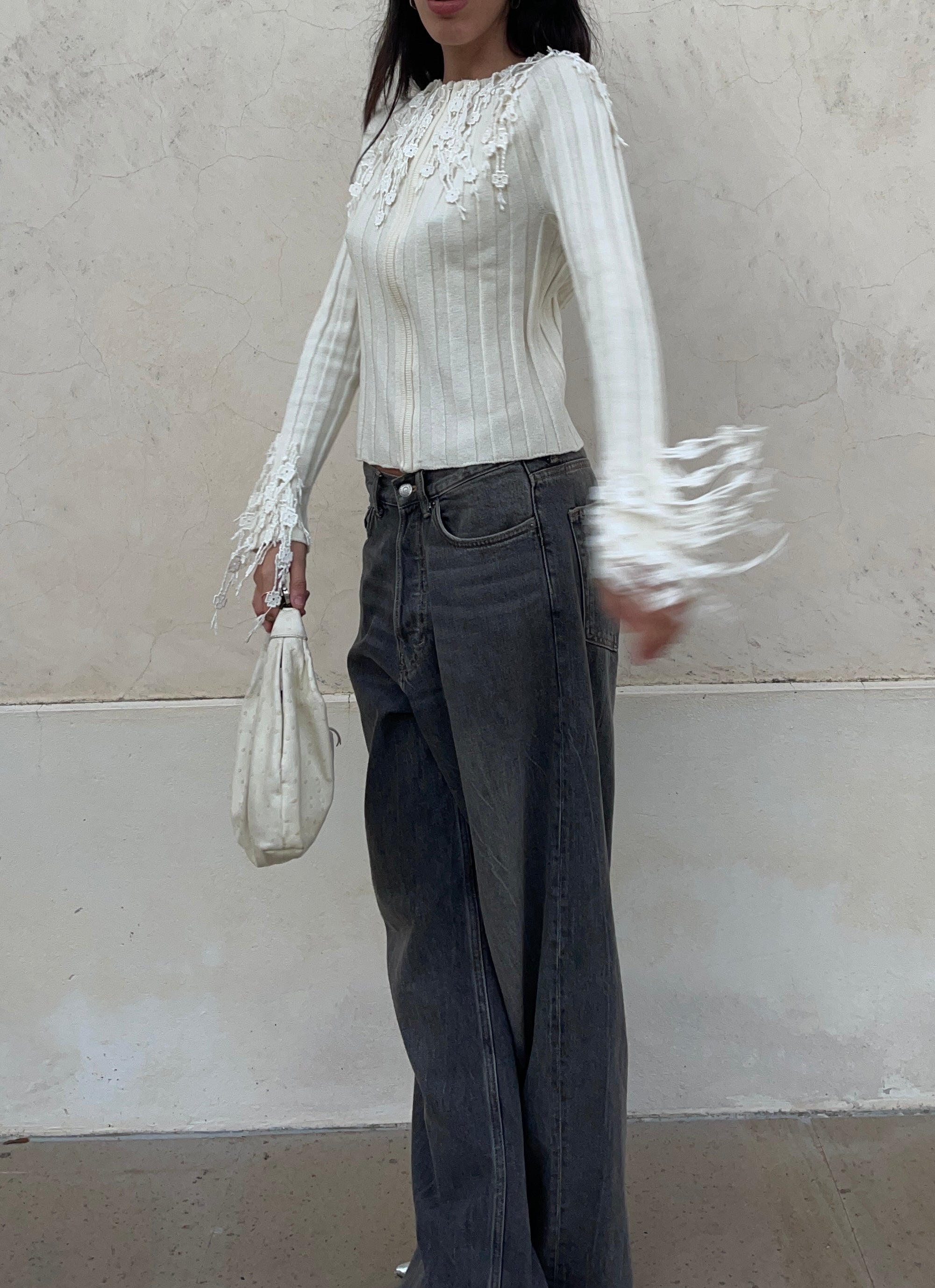 Wool zip top