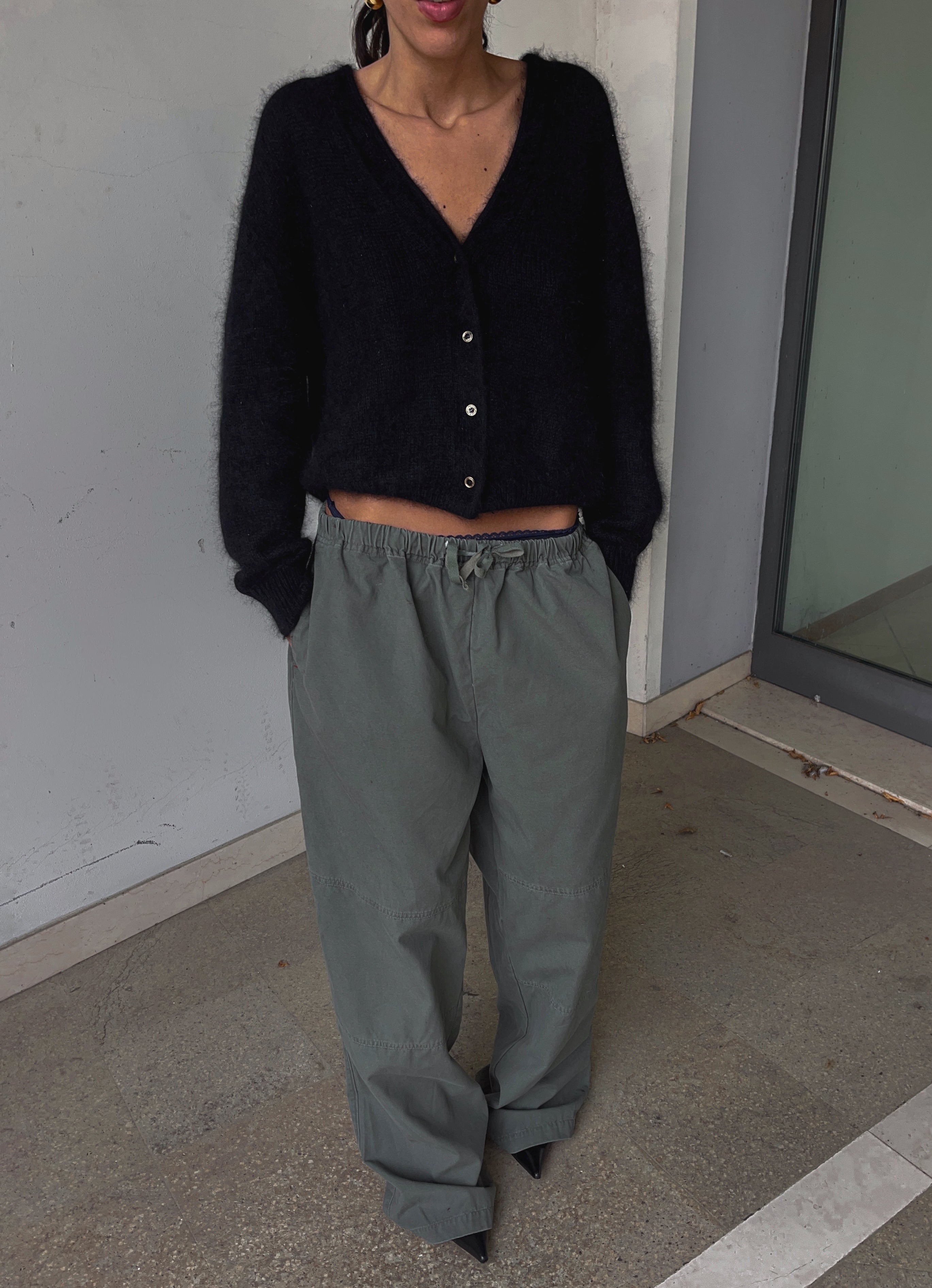 Angora black cropped cardigan