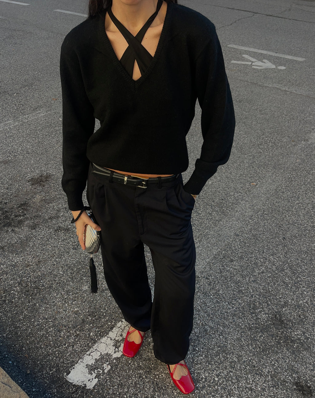 V neck balck wool jumper