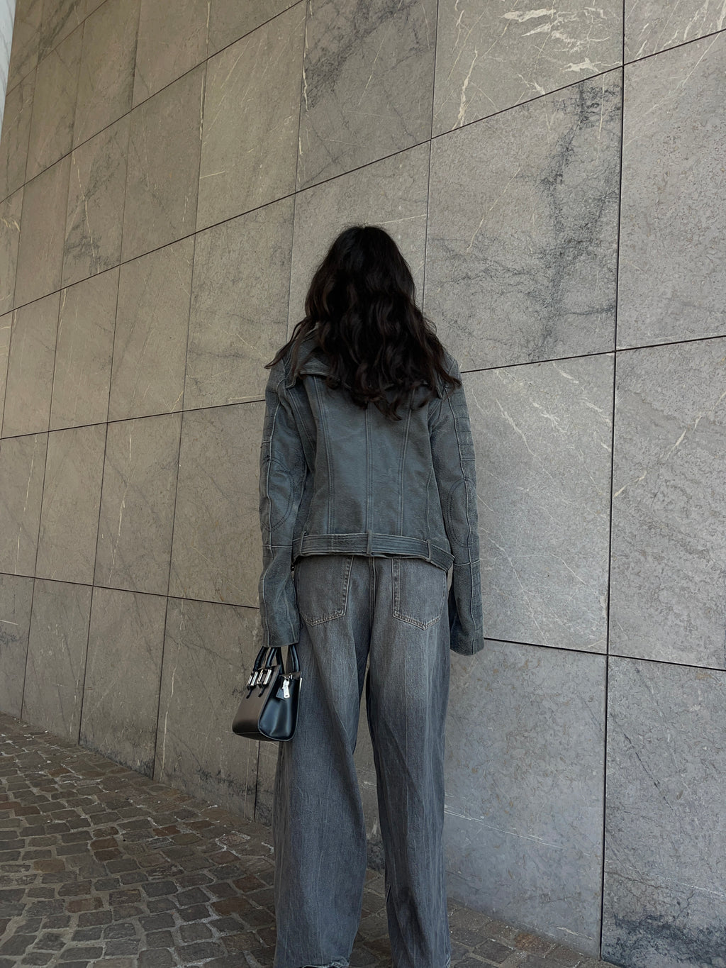 Distressed leather chiodo