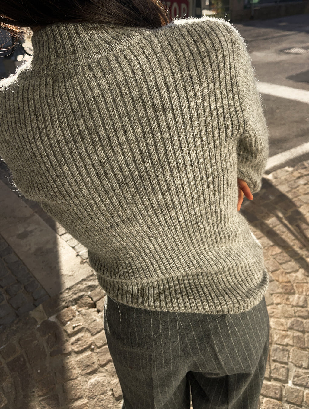 100 wool Grey ribbed jumper