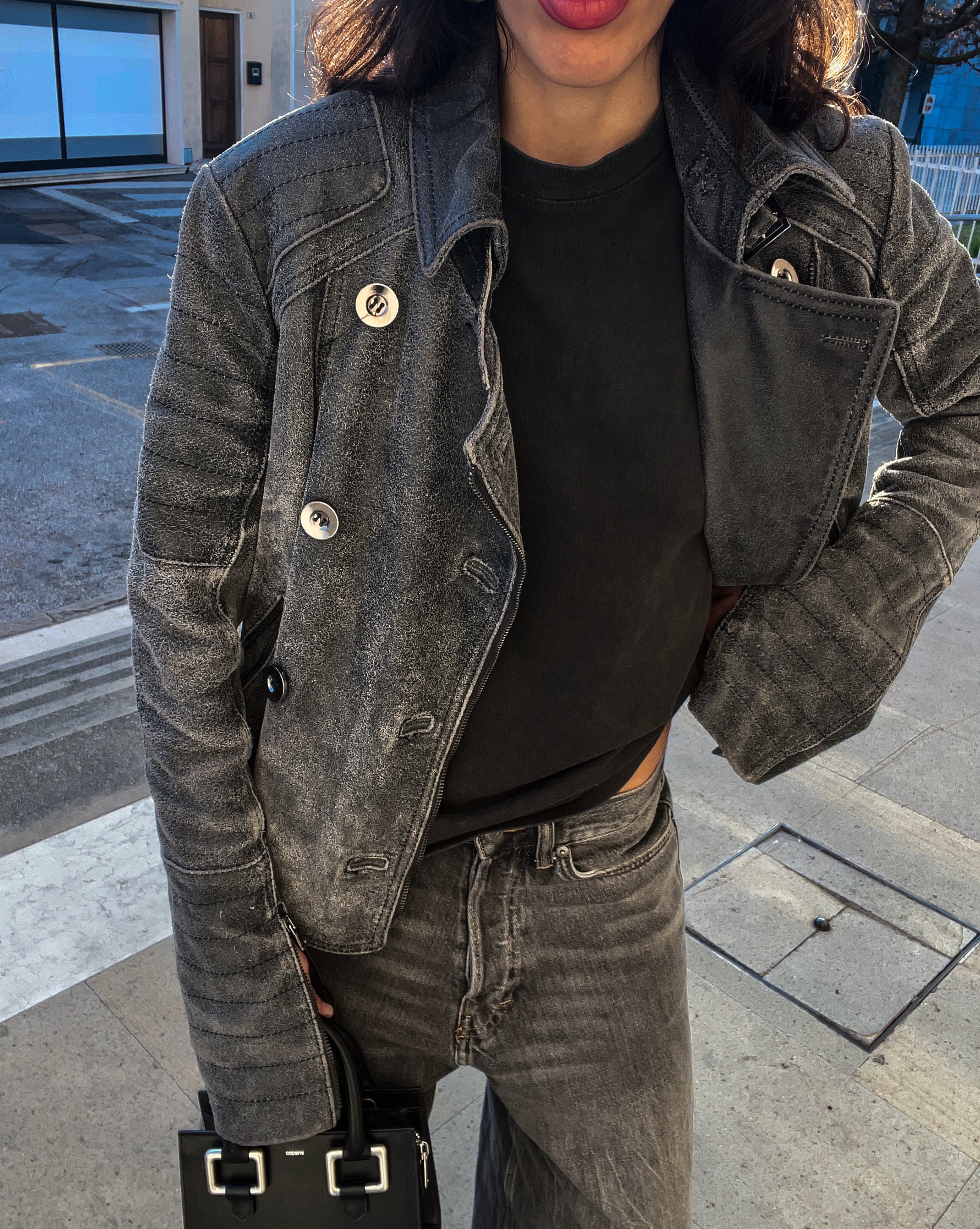 Distressed leather chiodo
