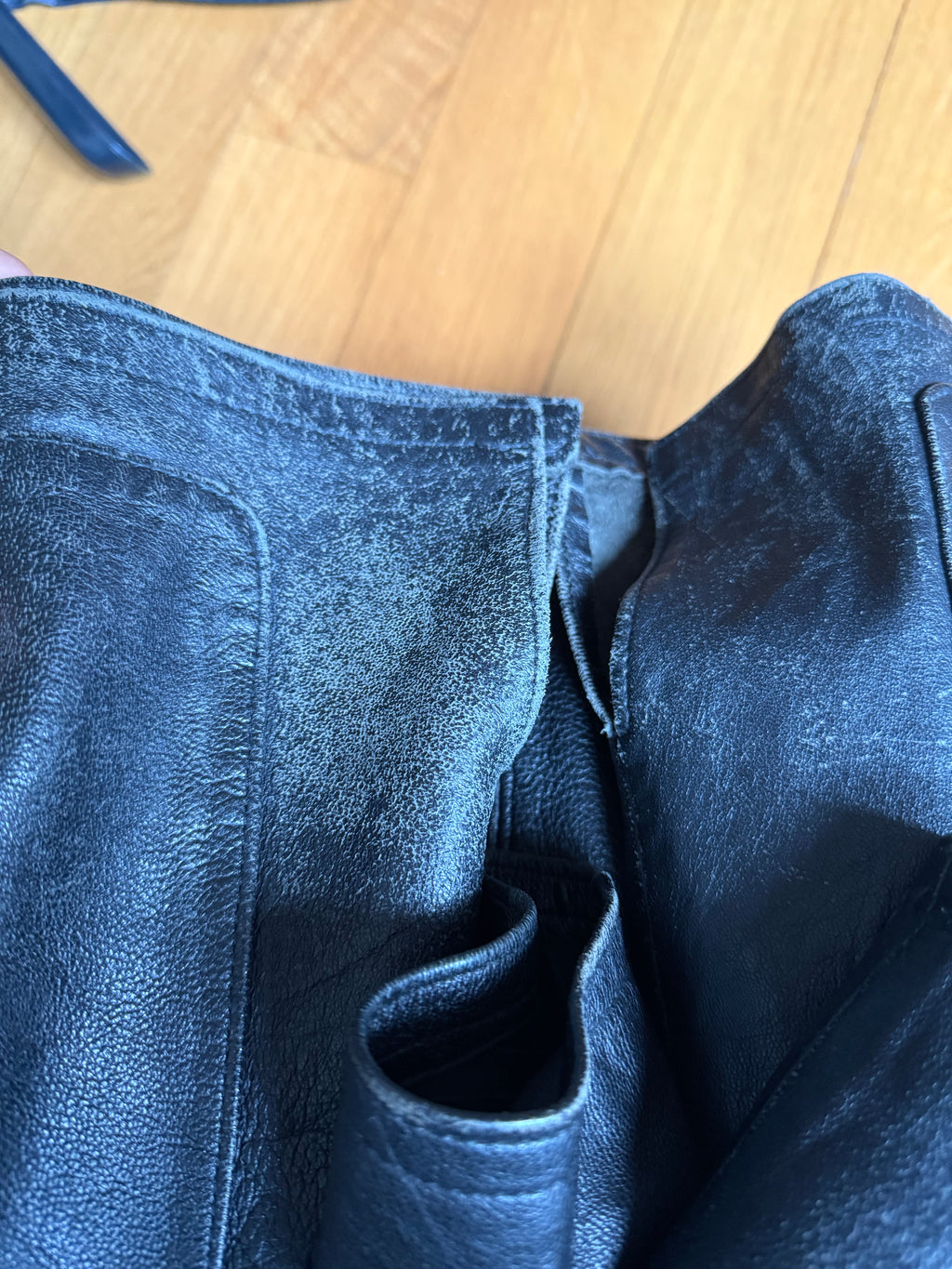 DISTRESSED Leather jacket