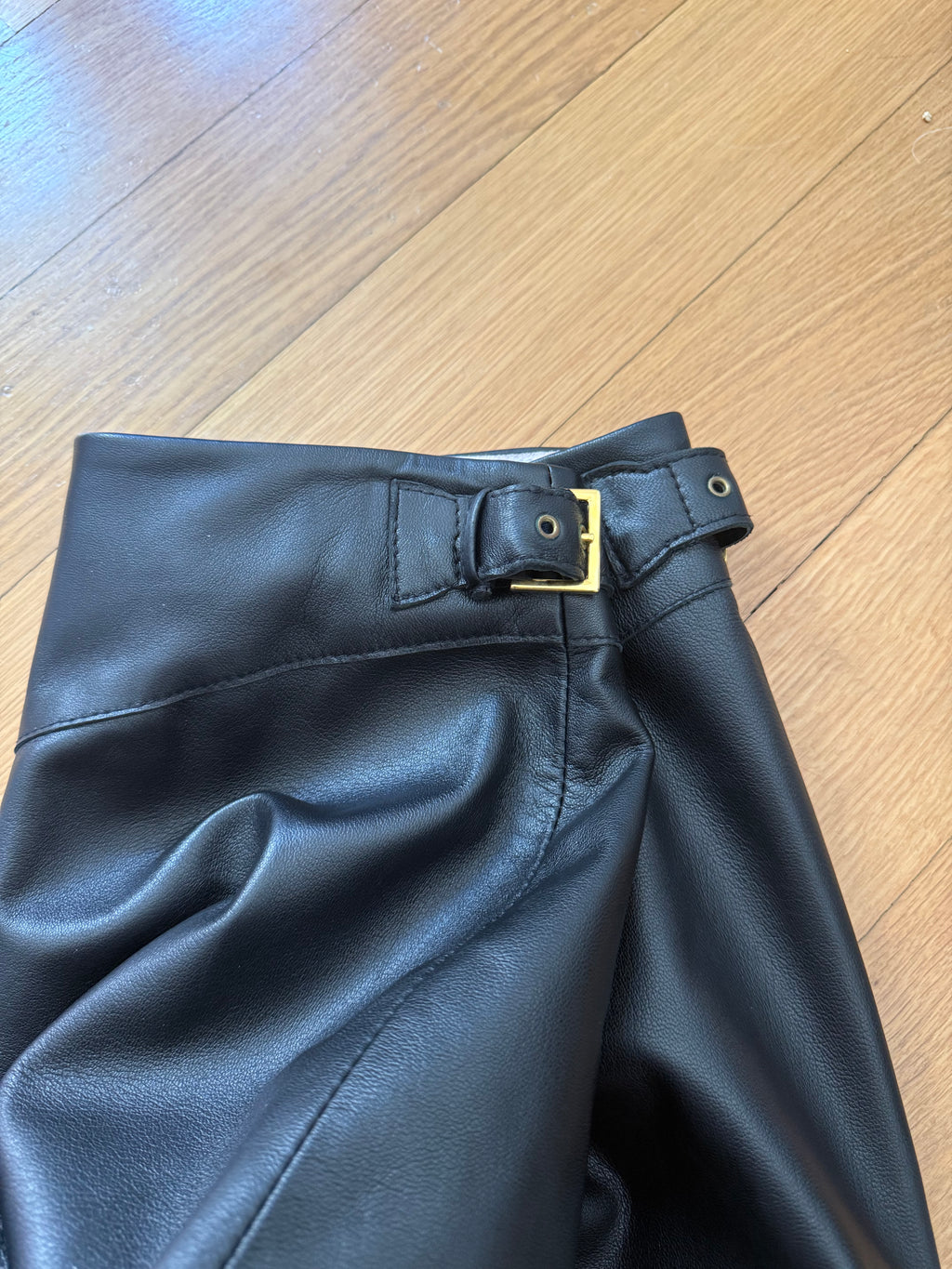 100% nappa leather skirt