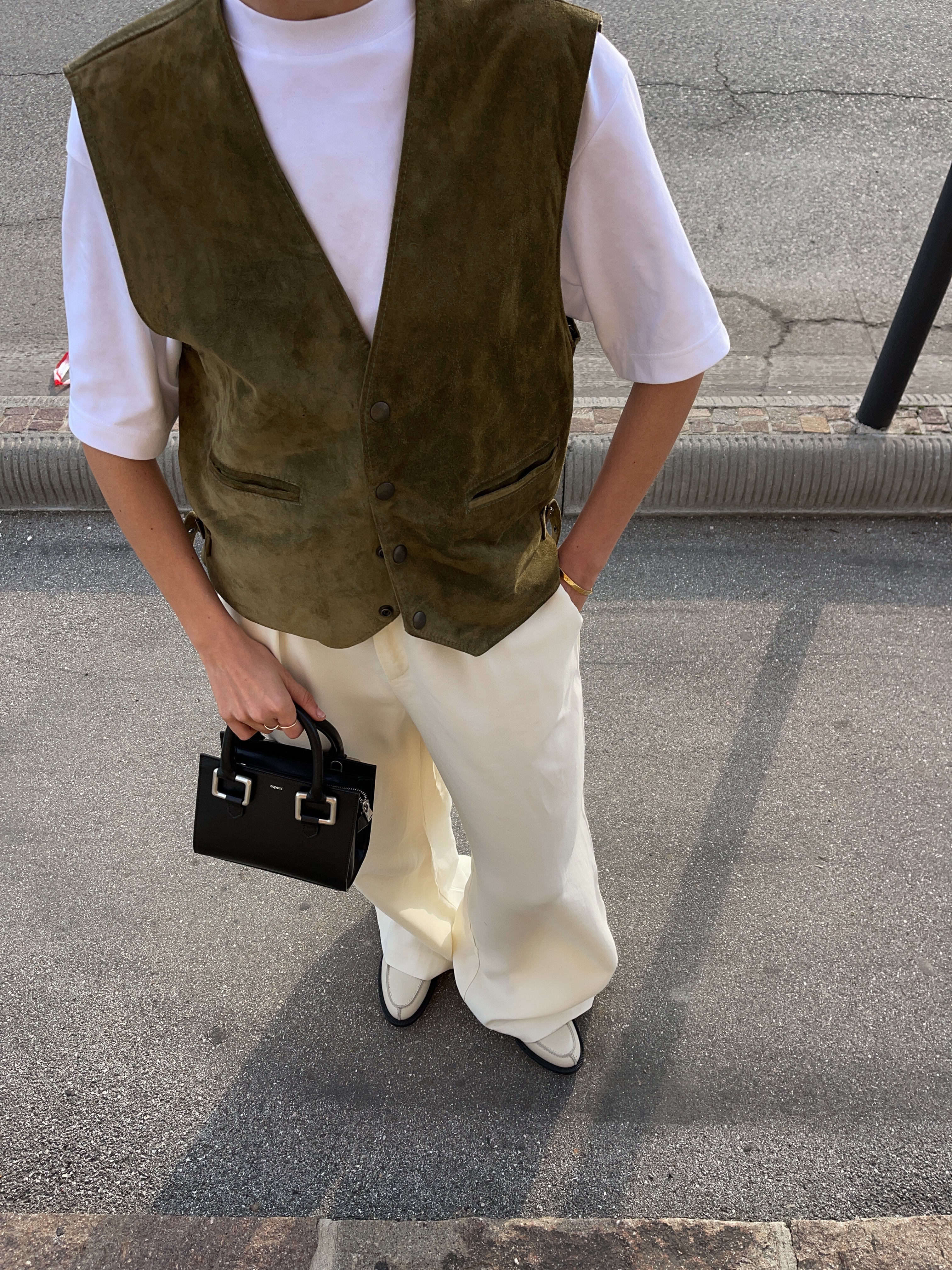 Suede gilet