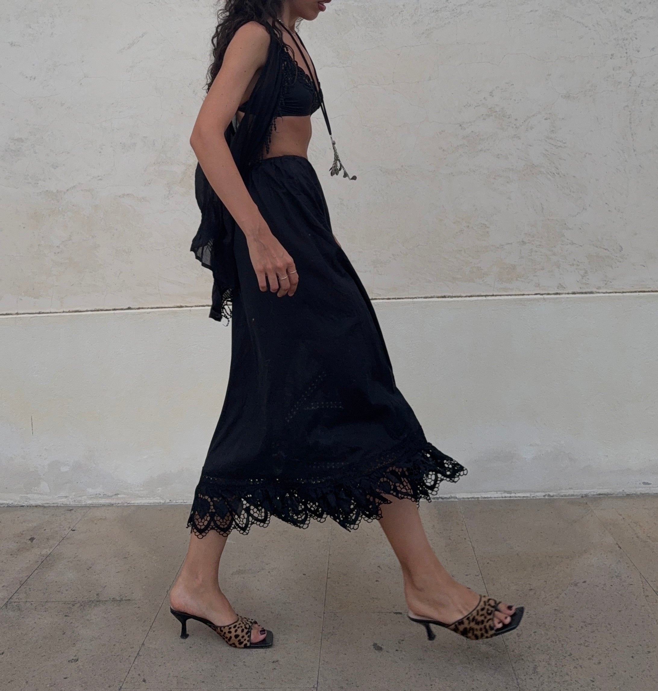 Black cotton skirt