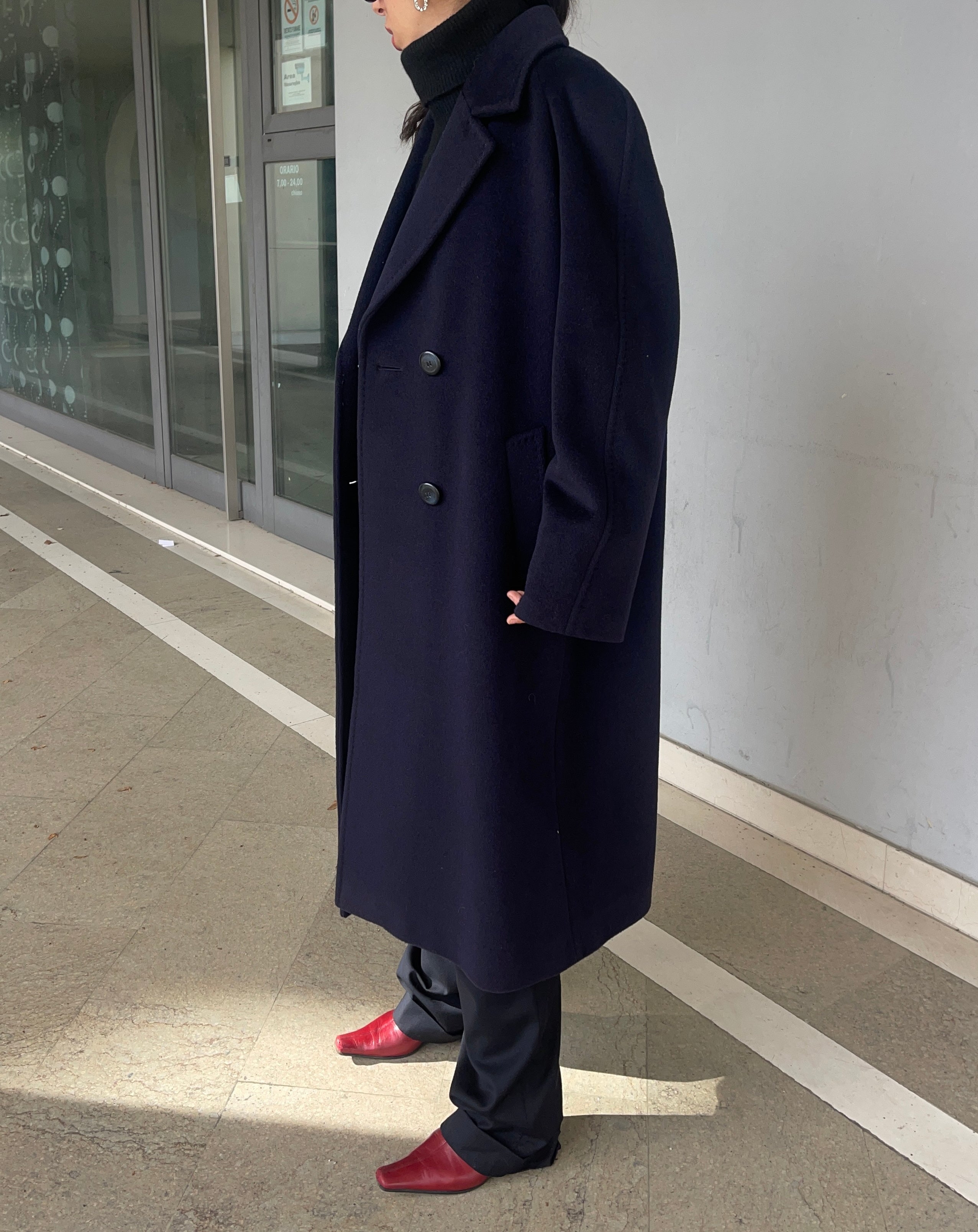 Blue perfect coat 🖤