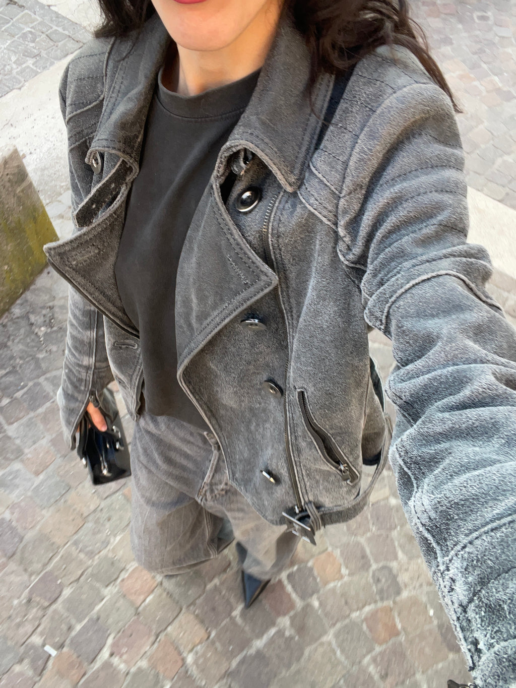 Distressed leather chiodo