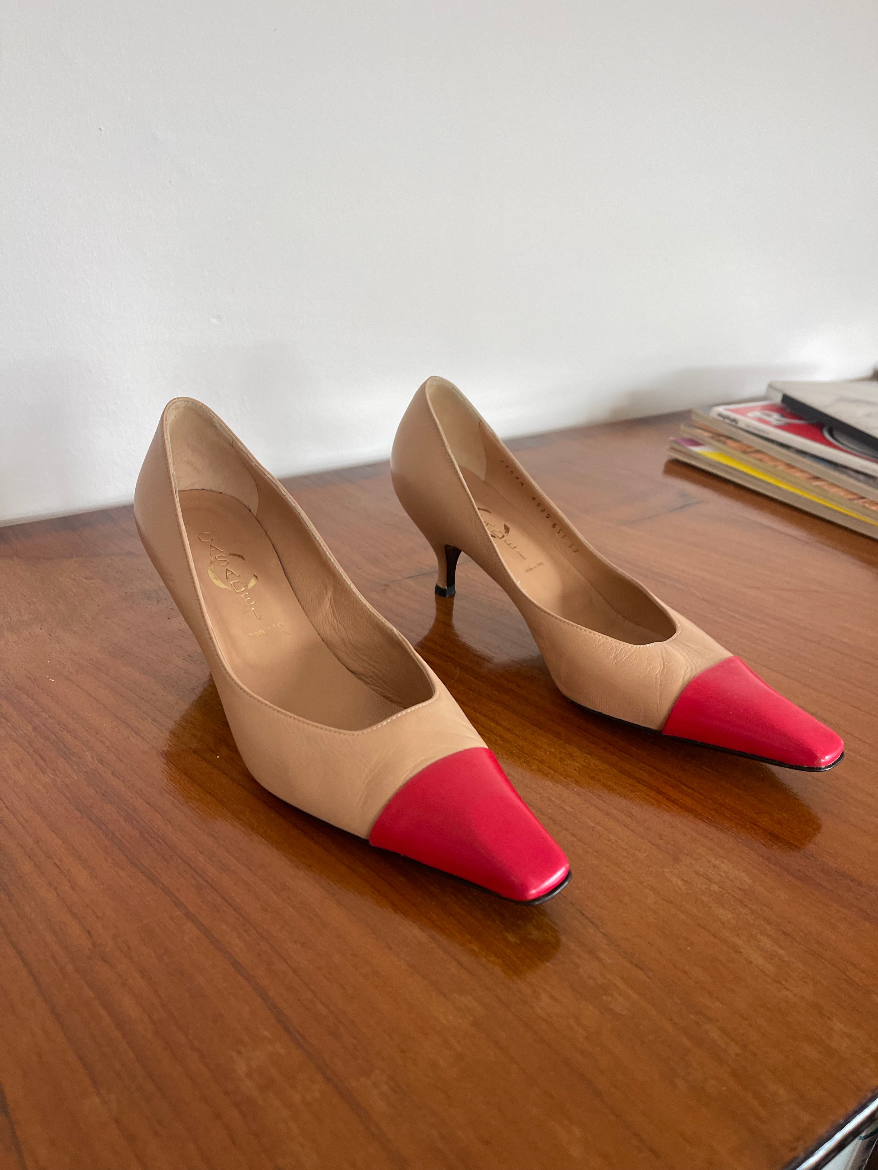 CASADEI vintage pumps
