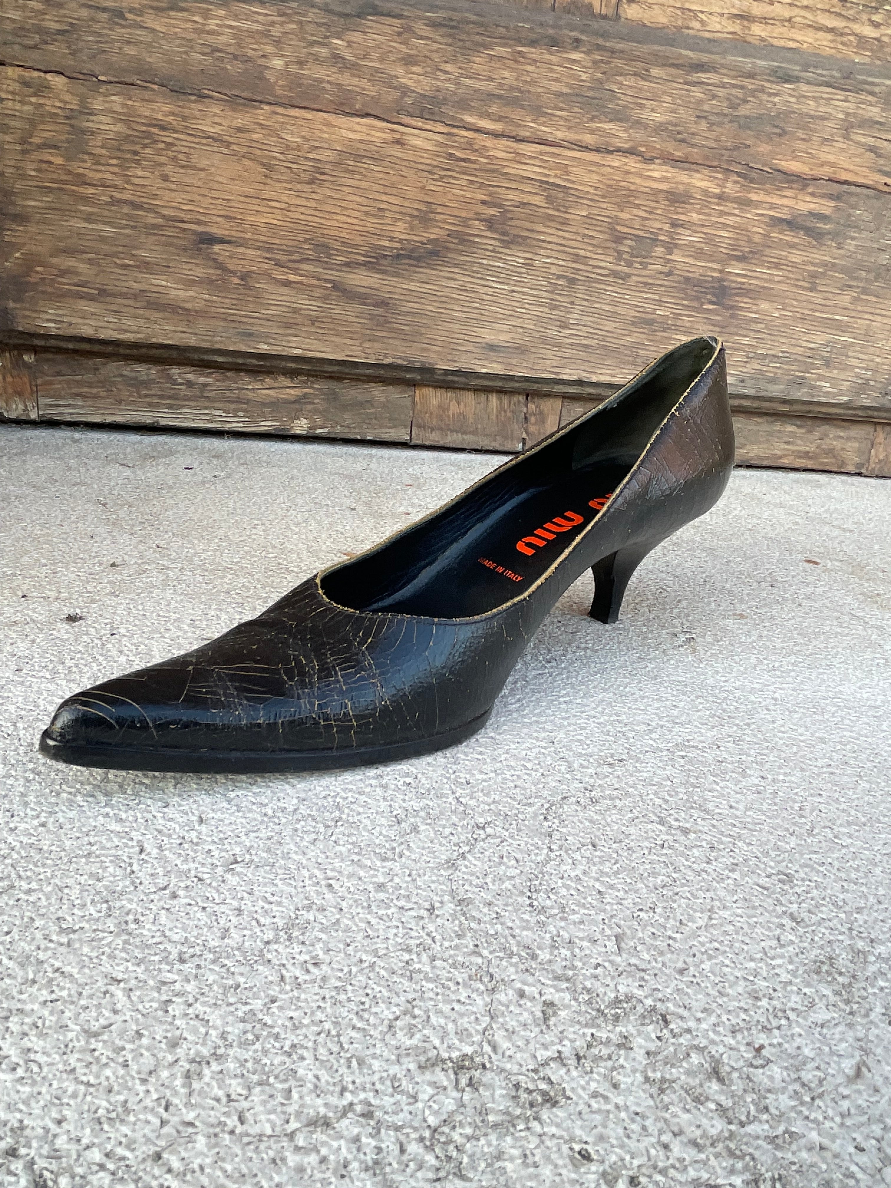 Miu miu archive pumps