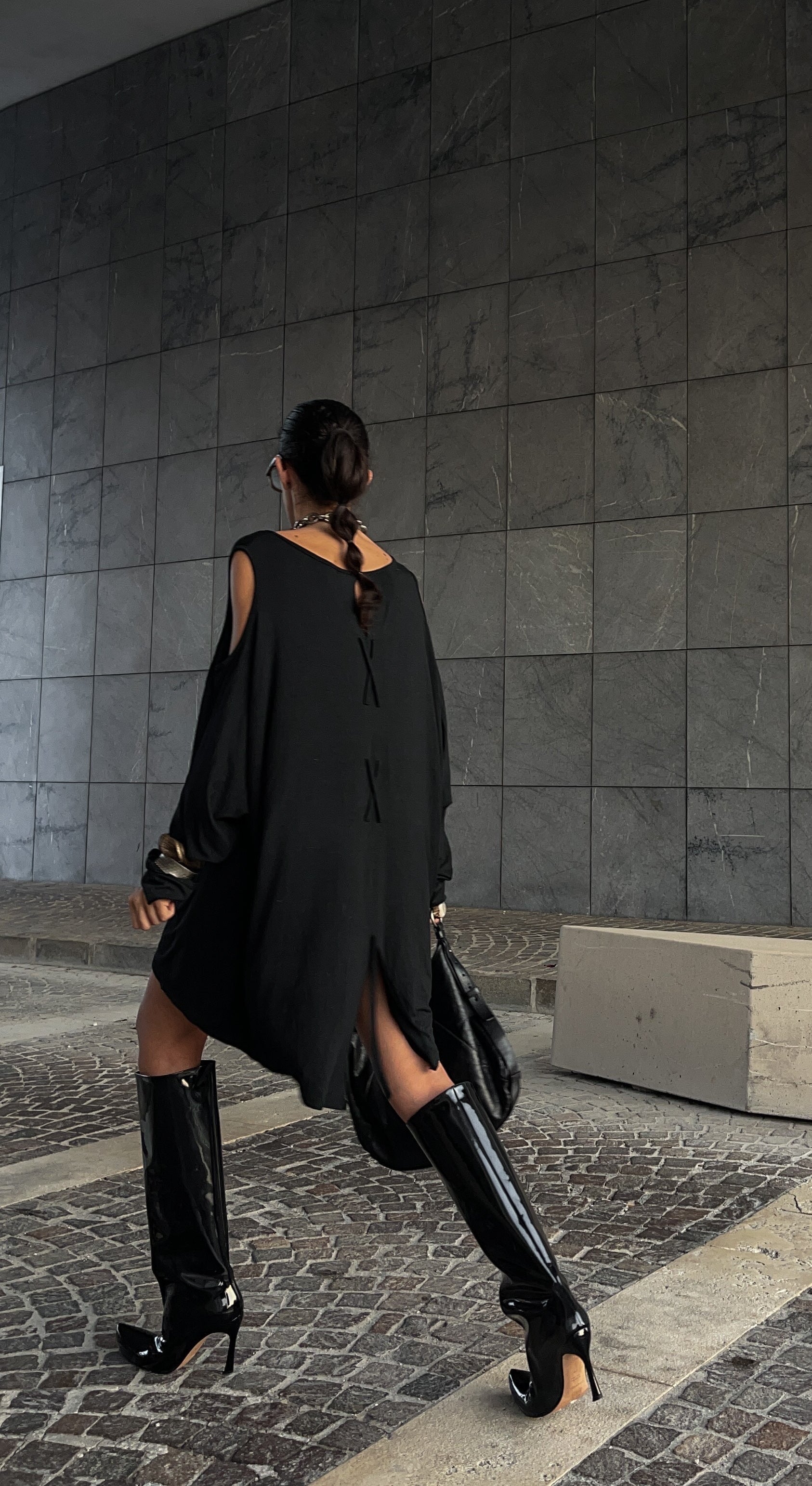Y2k black tunic