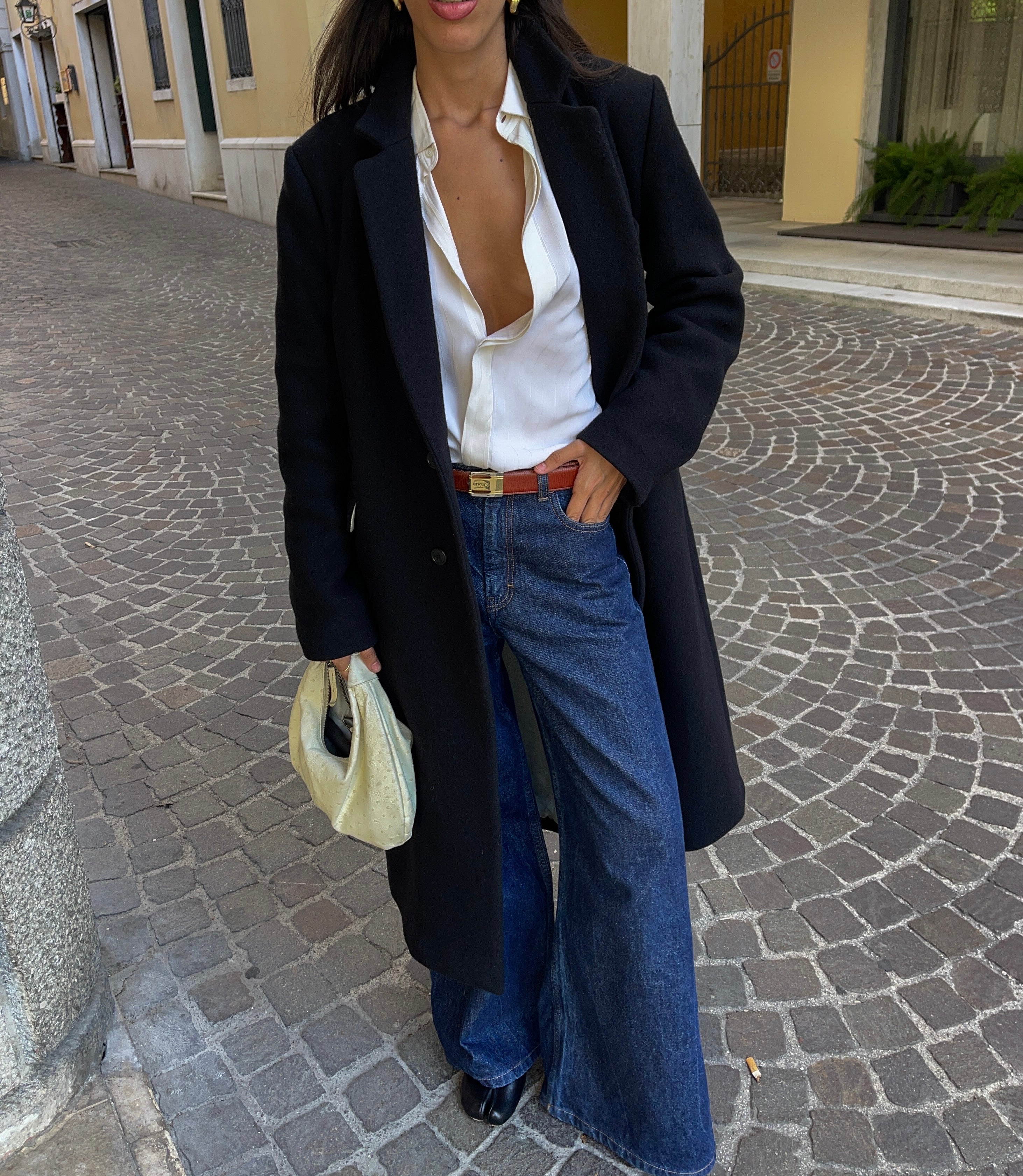 Il cappotto nero