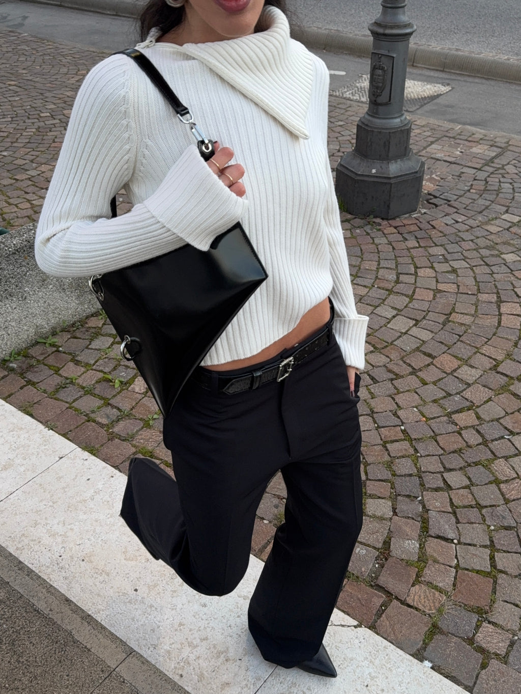 100 wool asymetric neck jumper