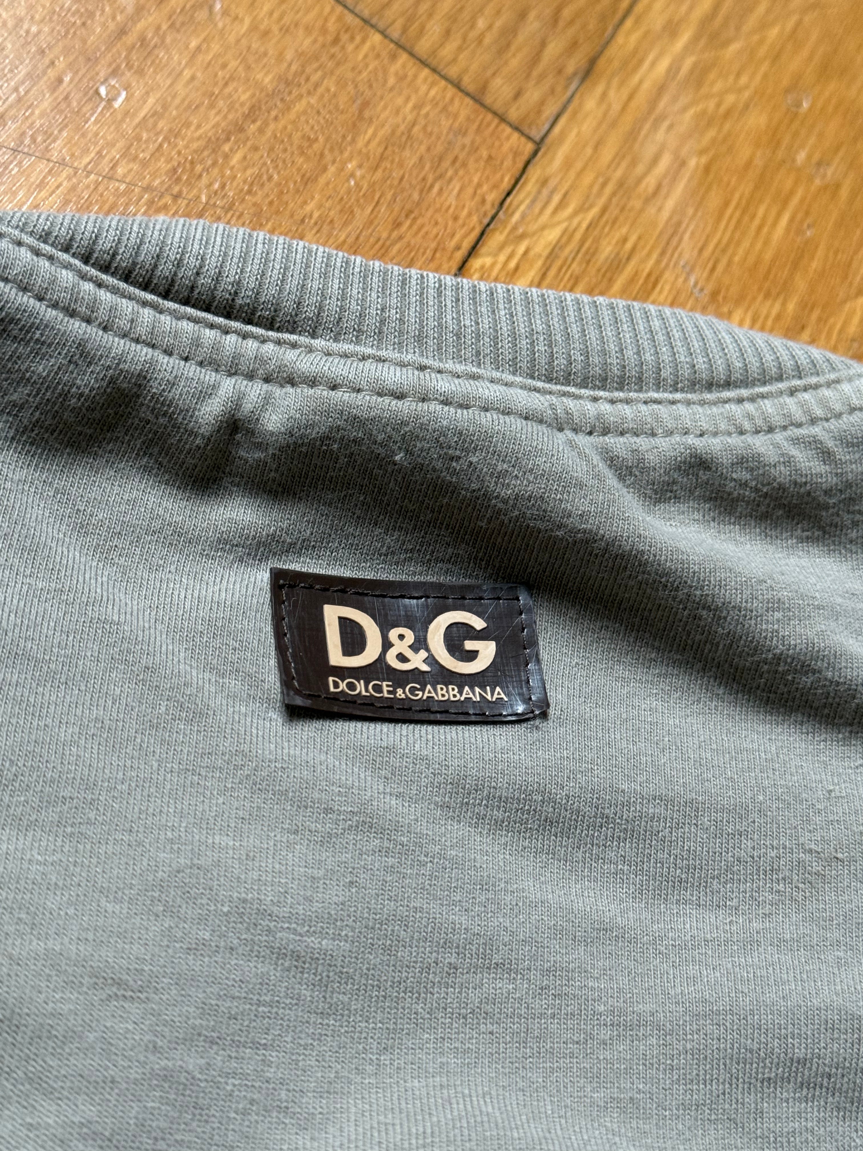 D&g tee