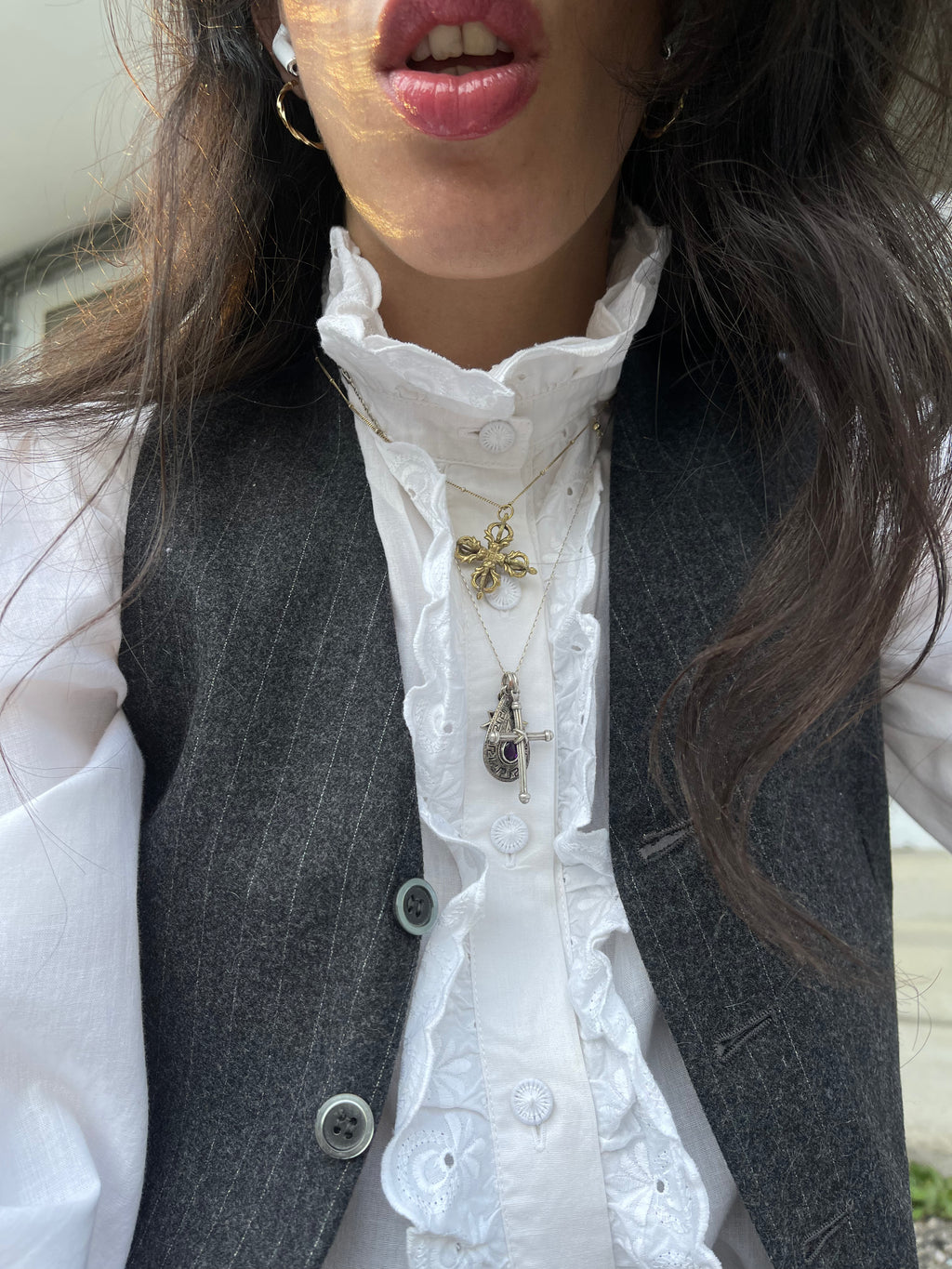 Puffer sleeve shirt