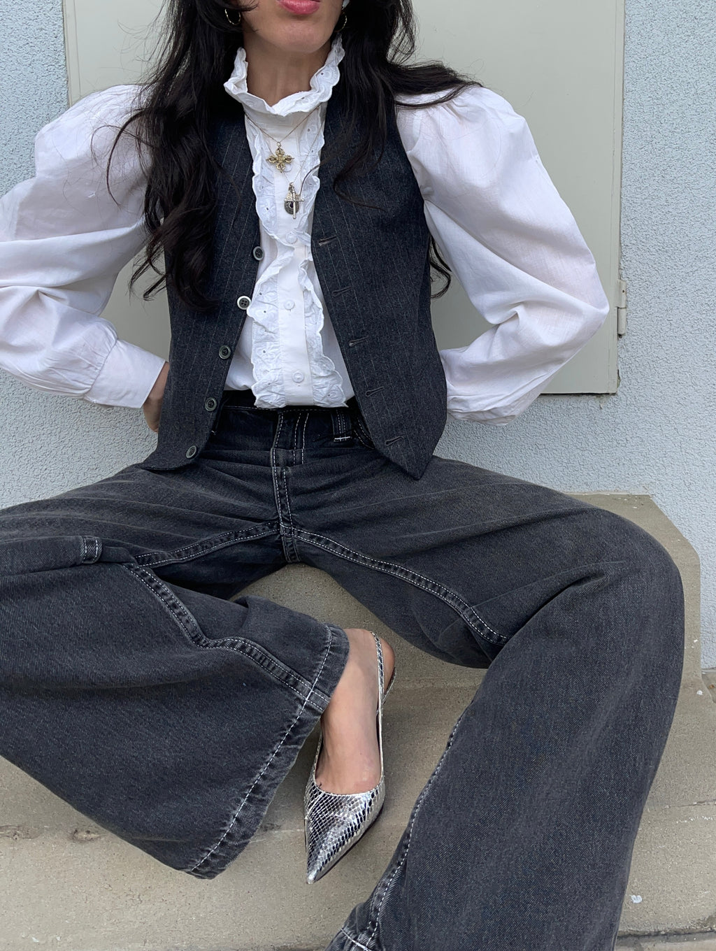 Puffer sleeve shirt