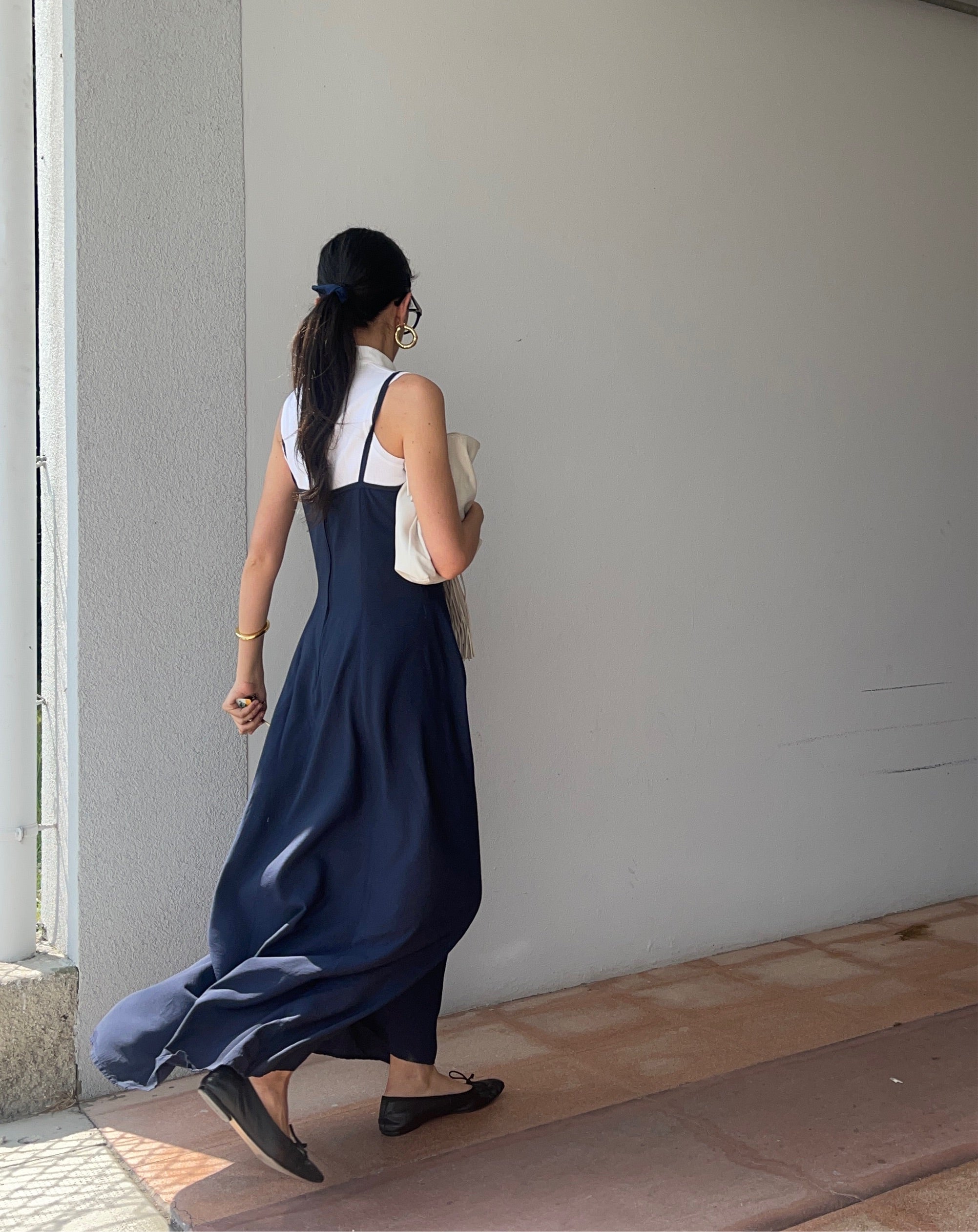 Blue dress