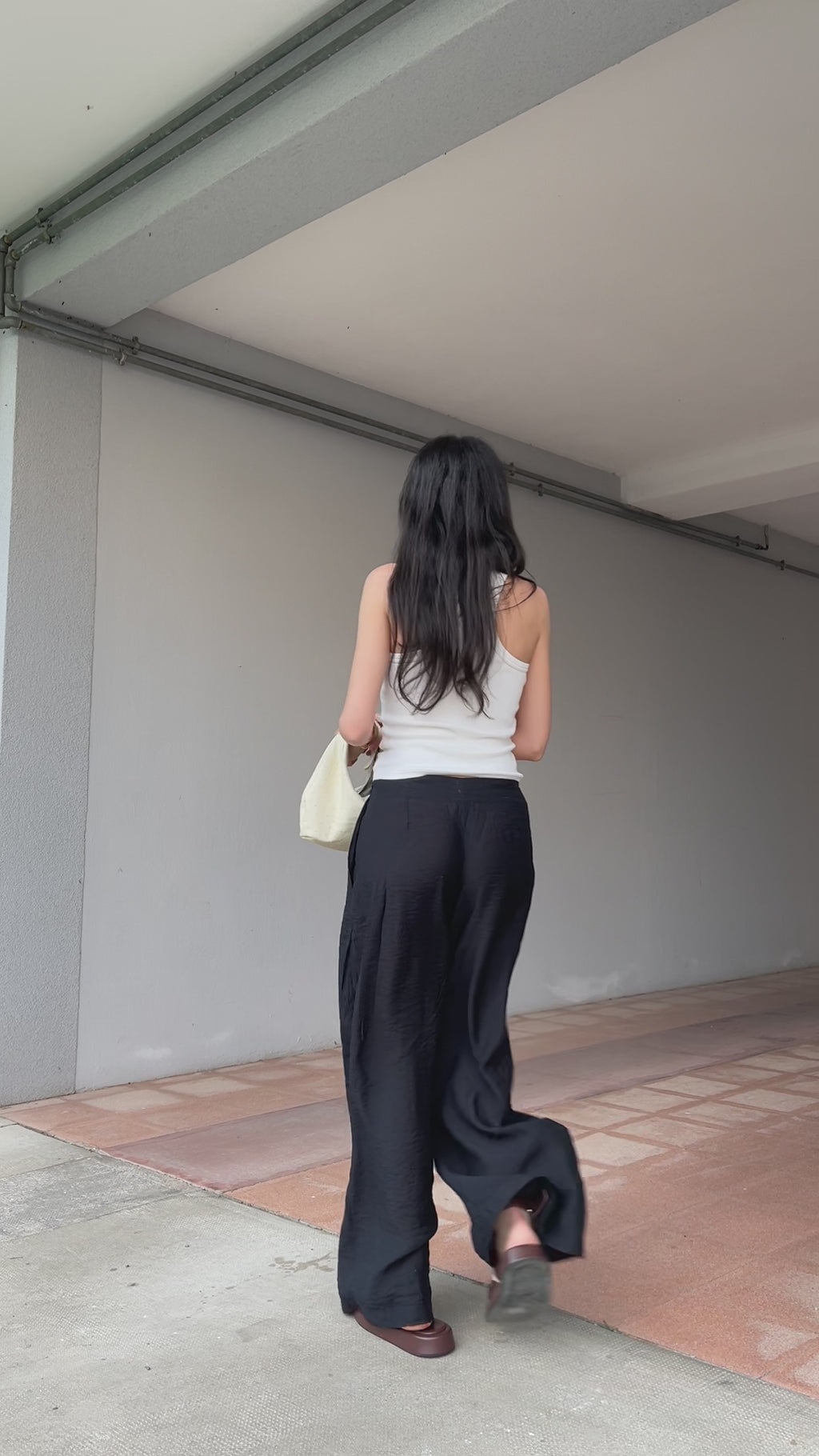 Black trousers