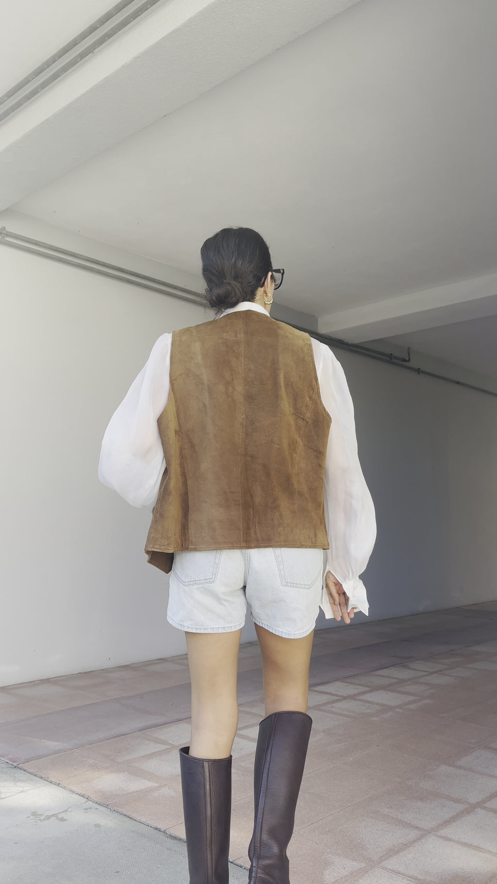 100 leather vest *