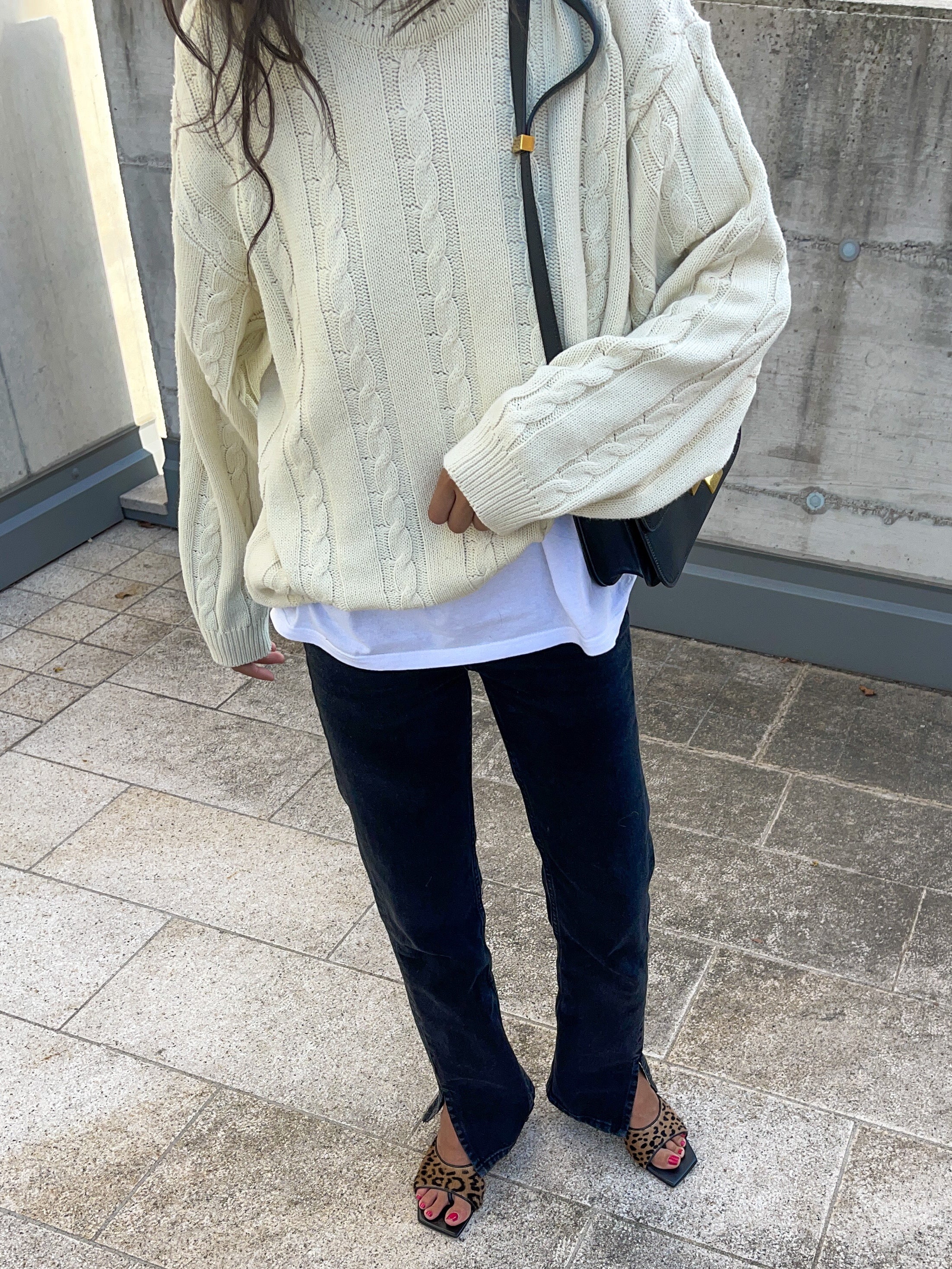 Cable knit jumper