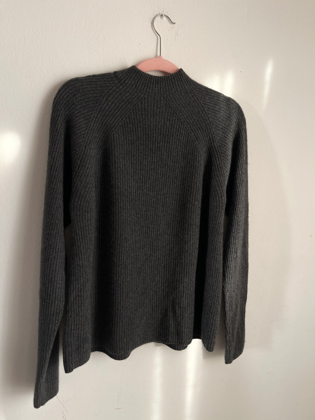 Grey cashmere jumper