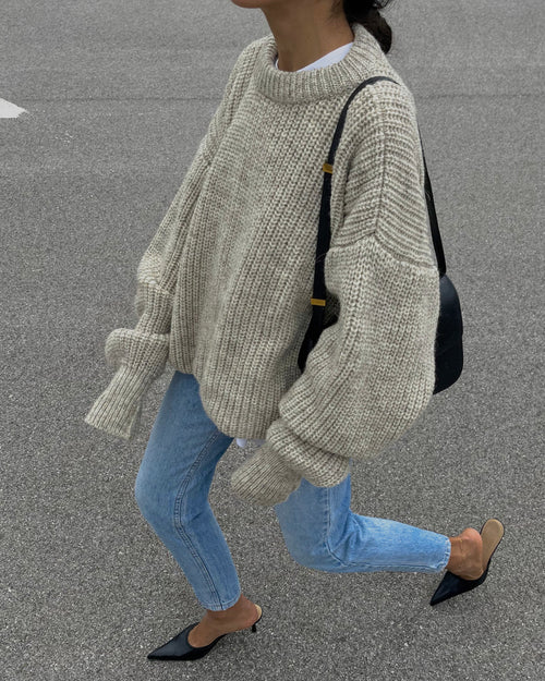100 wool jumper