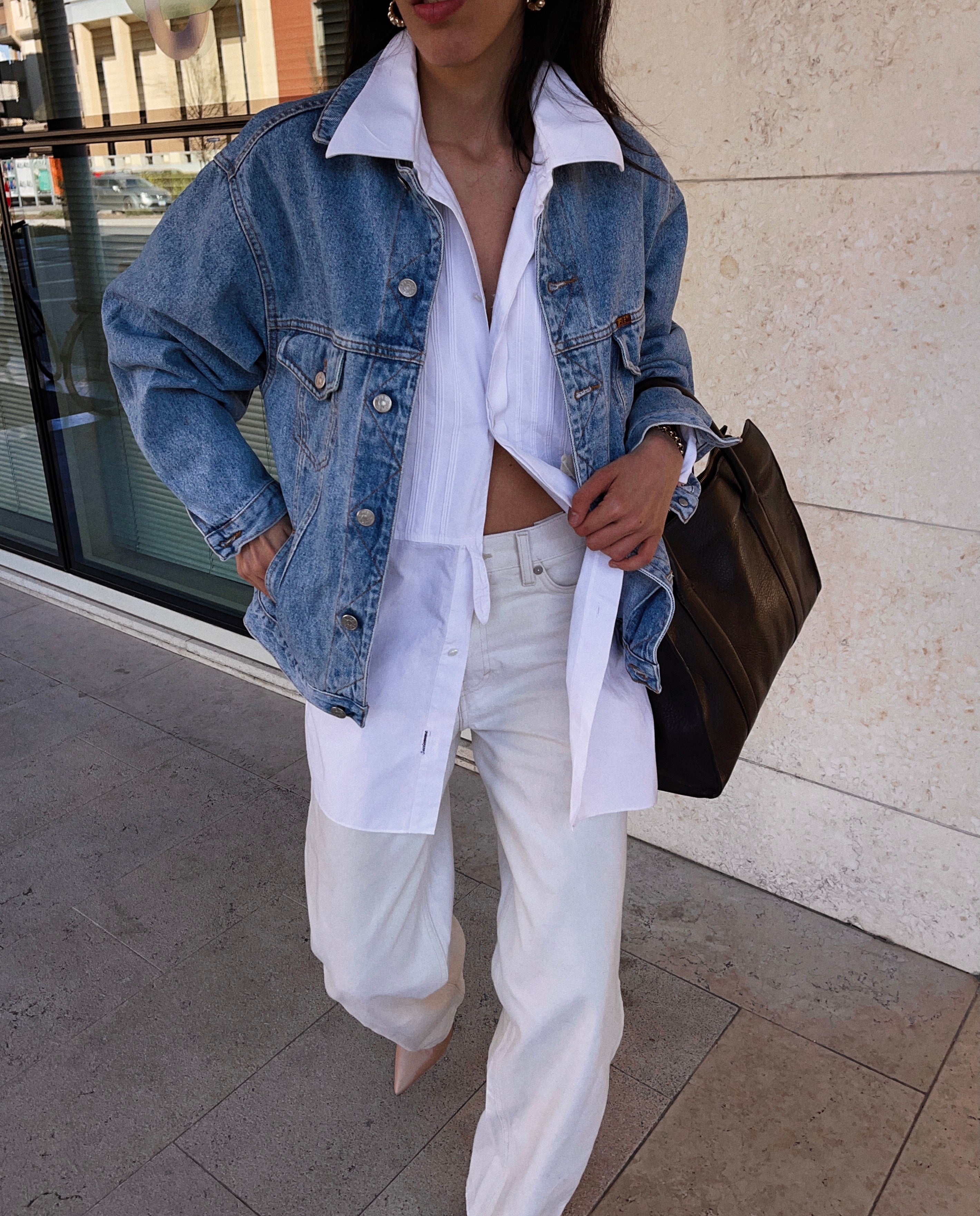 White crispy shirt