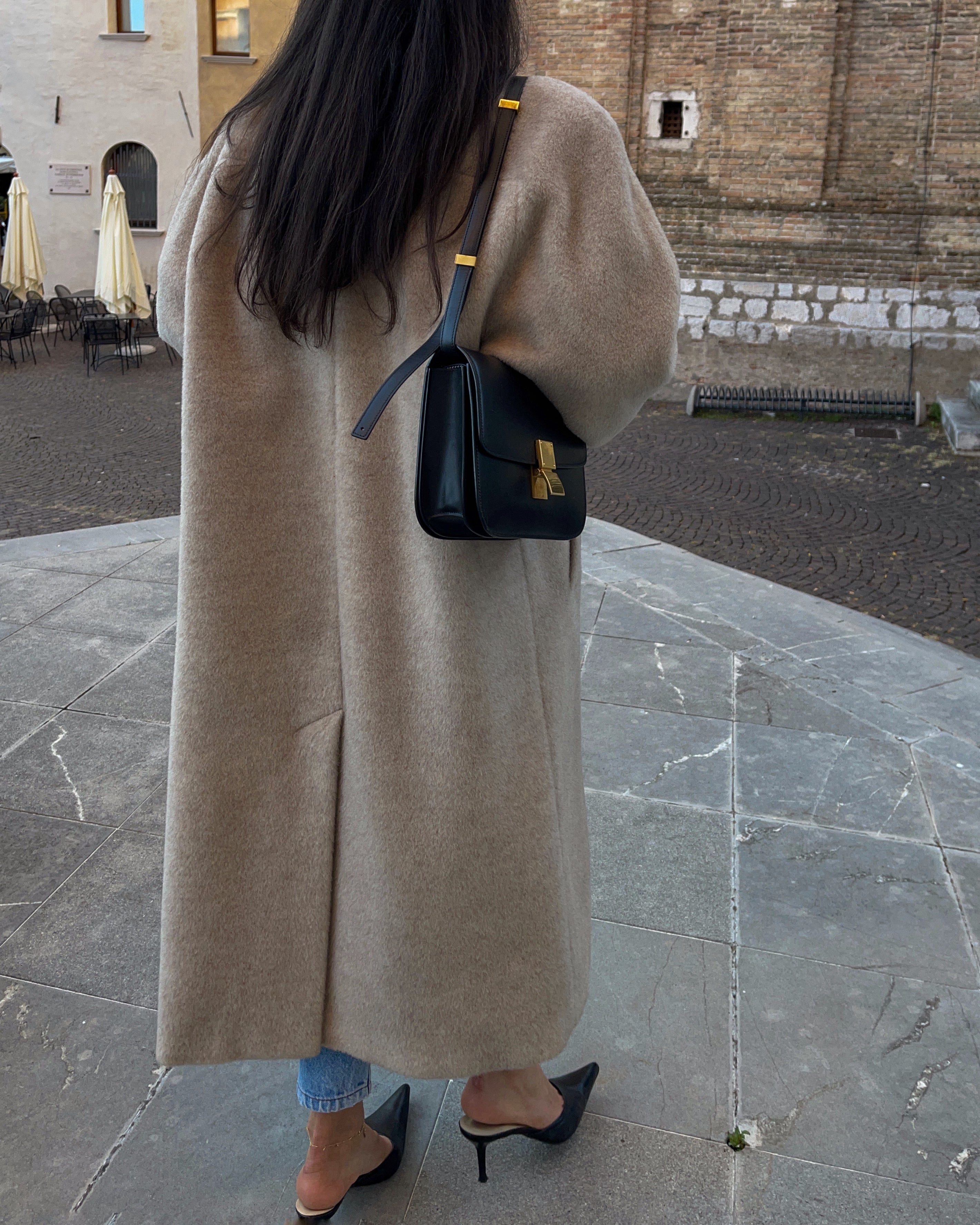 Lama coat