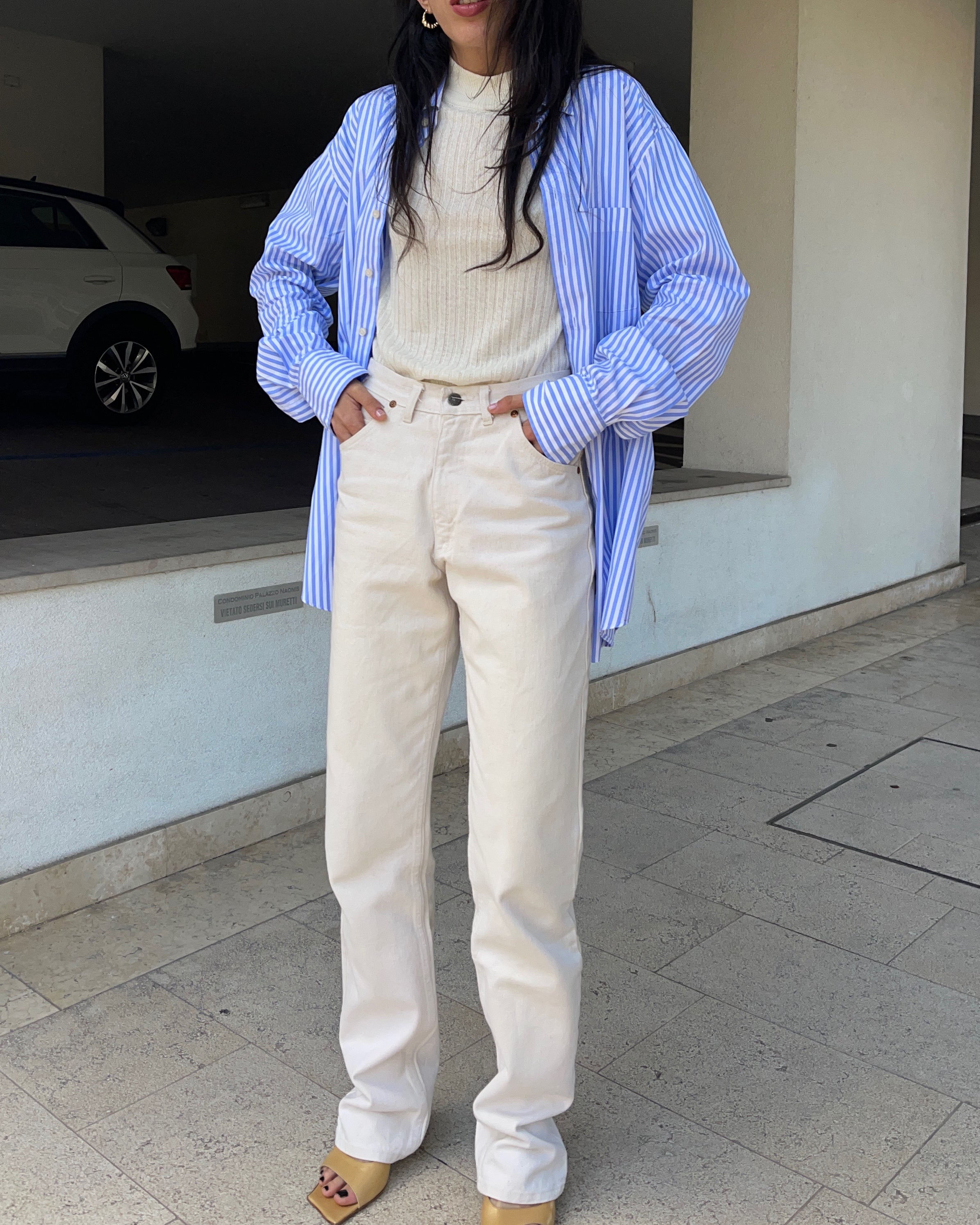 White rifle jeans