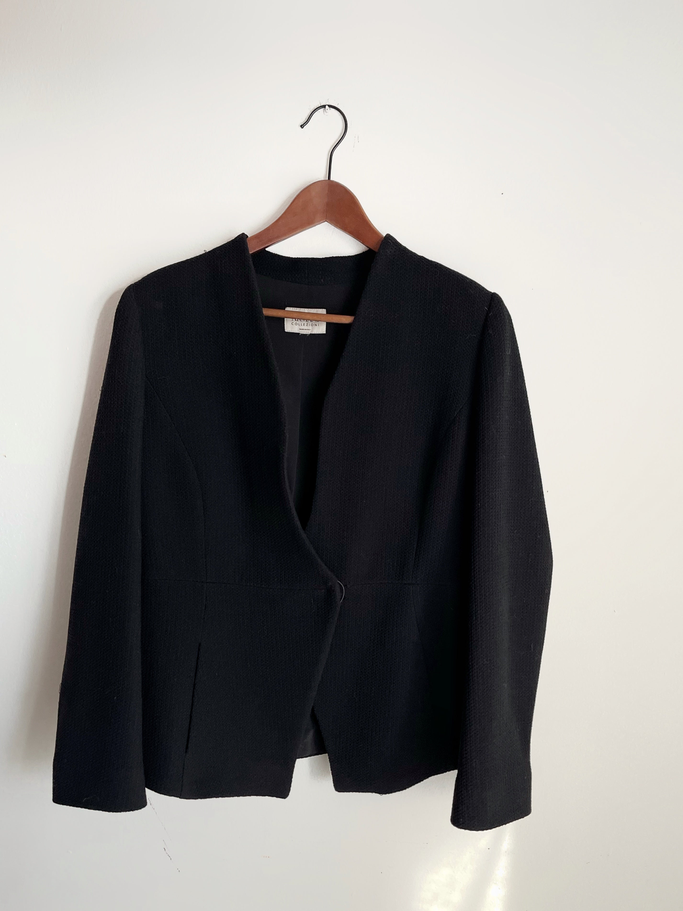 Armani collezioni black suit