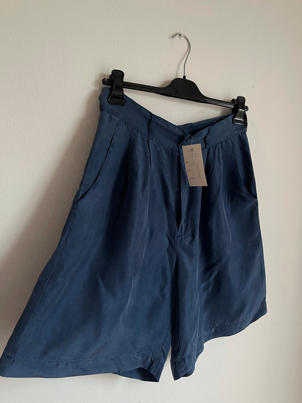 BERMUDA SILK