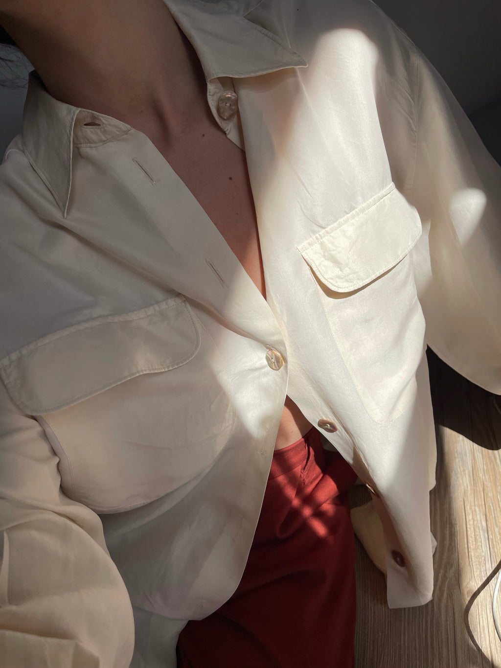SPECIAL PRICE *% Silk button down shirt
