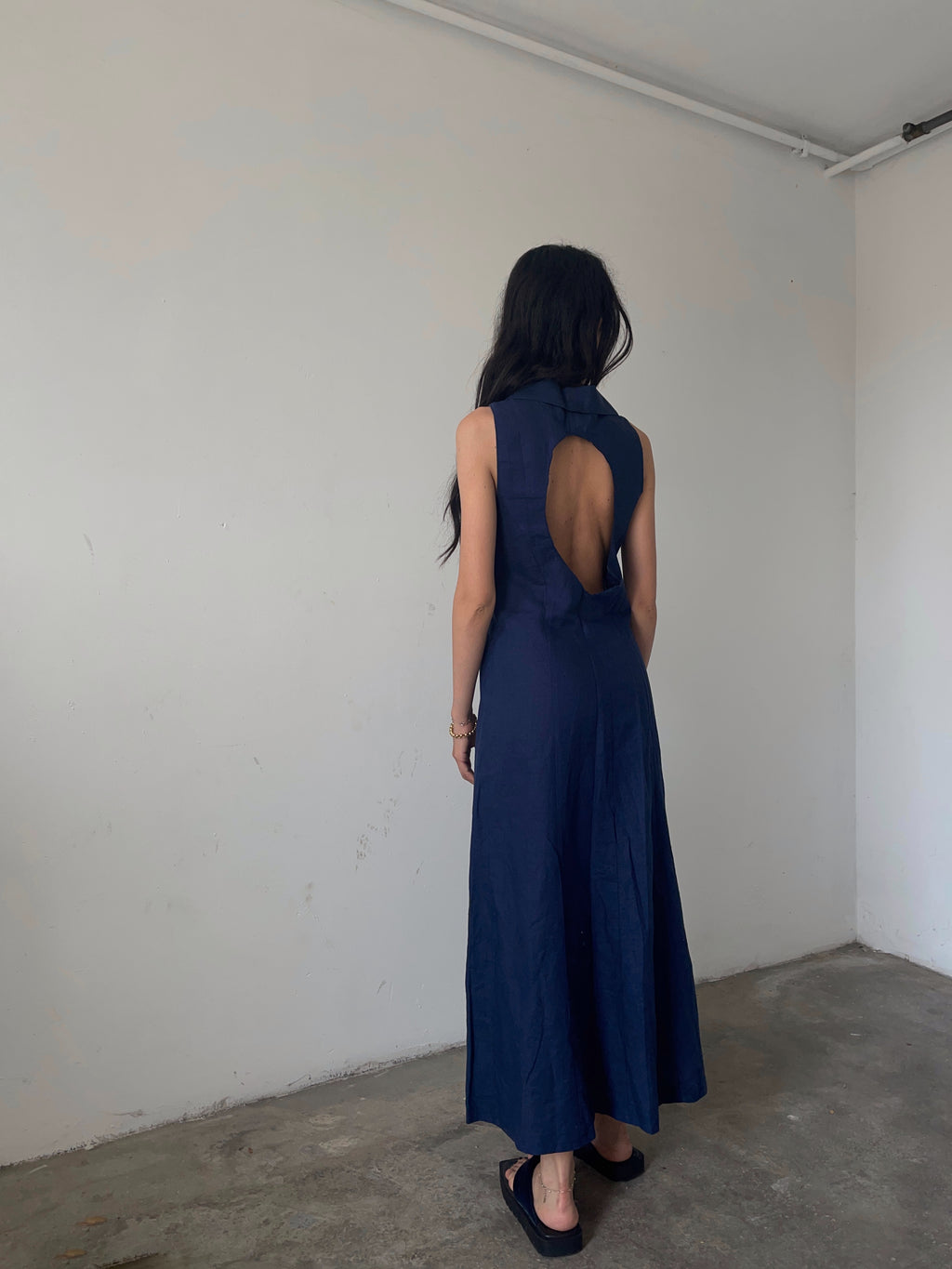 Minimal blue dress