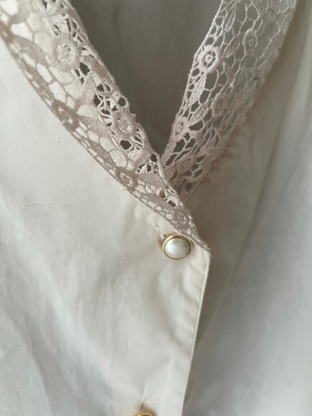 100% cotton button down shirt