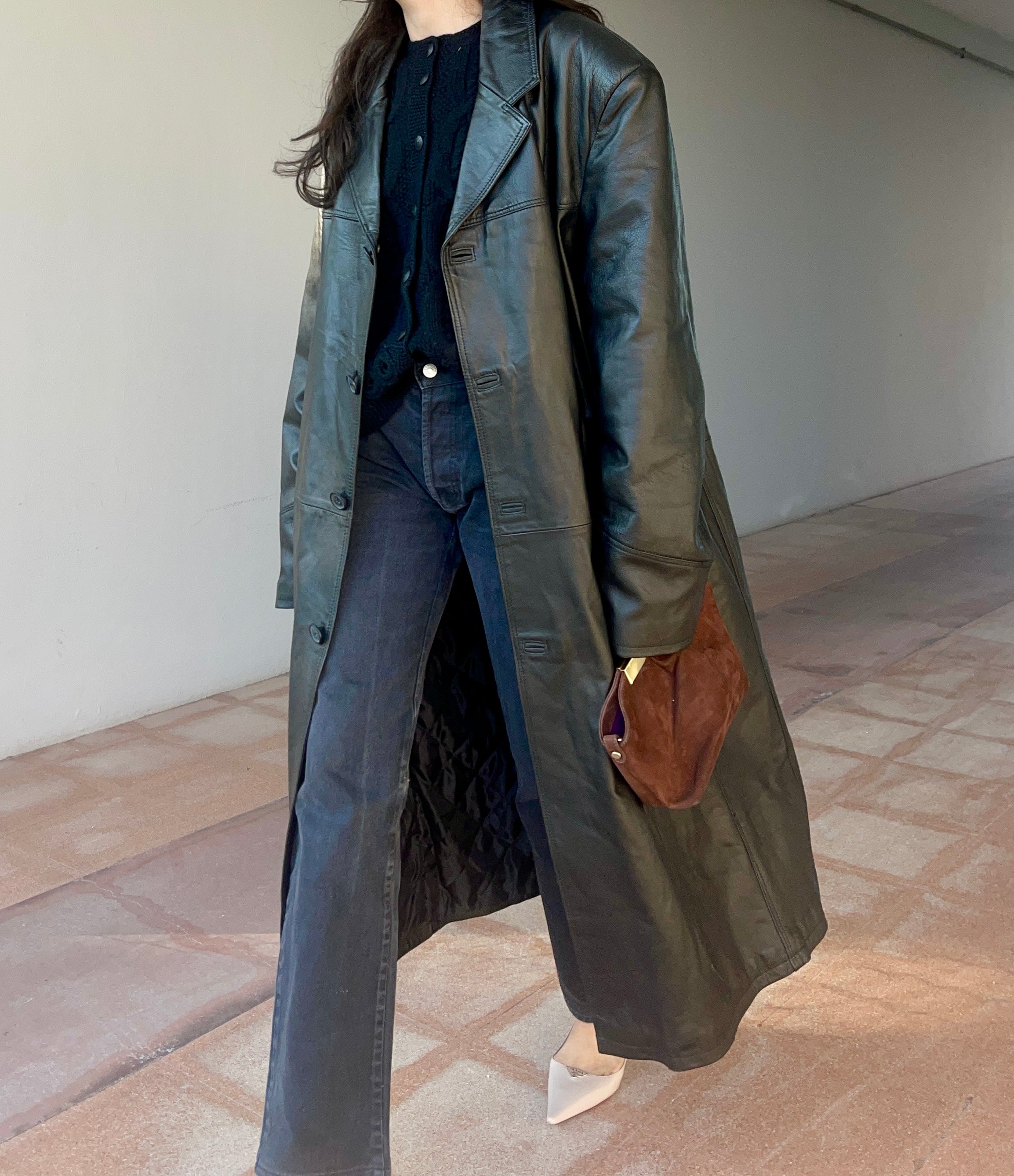 Mega leather trench
