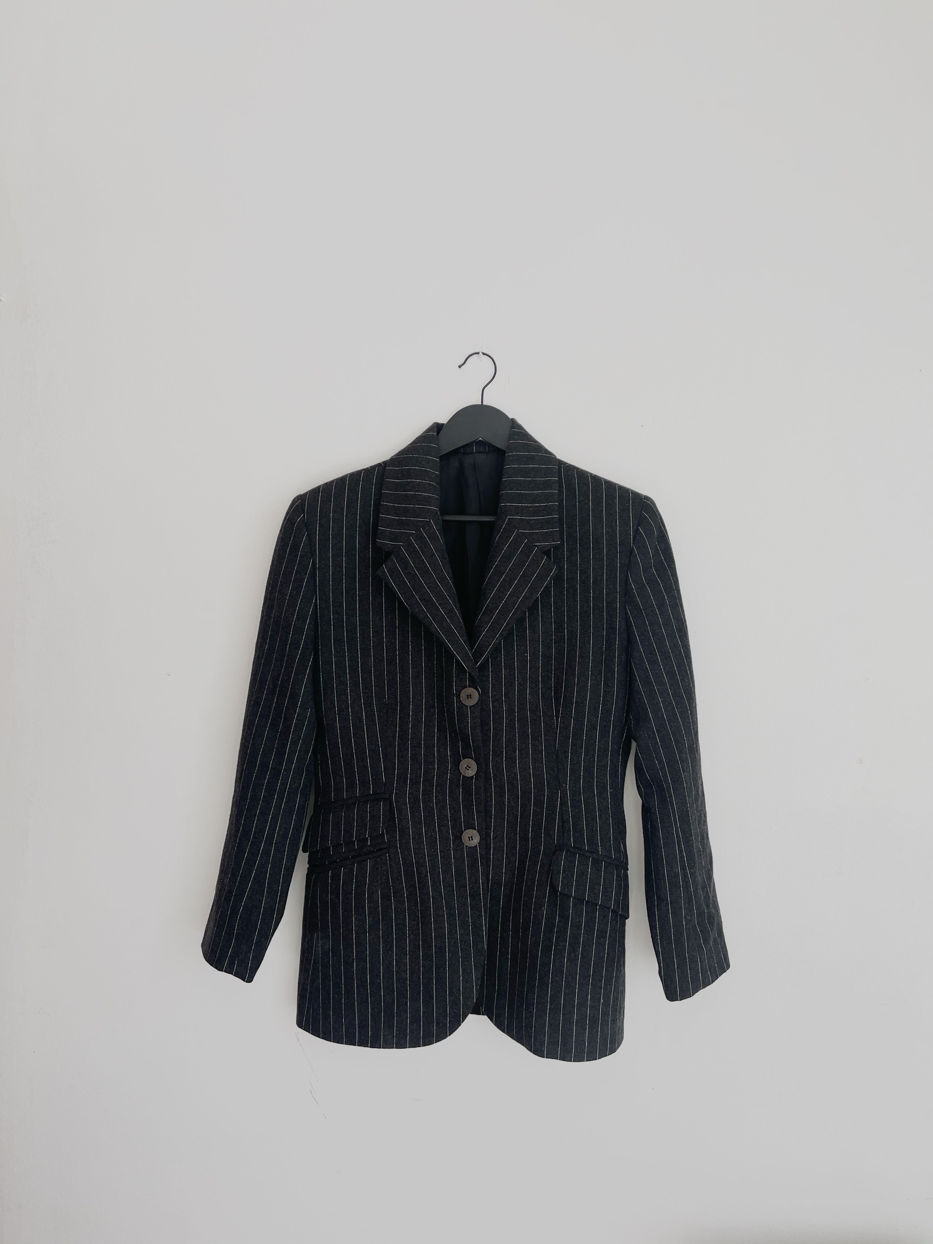 Gessato grey blazer