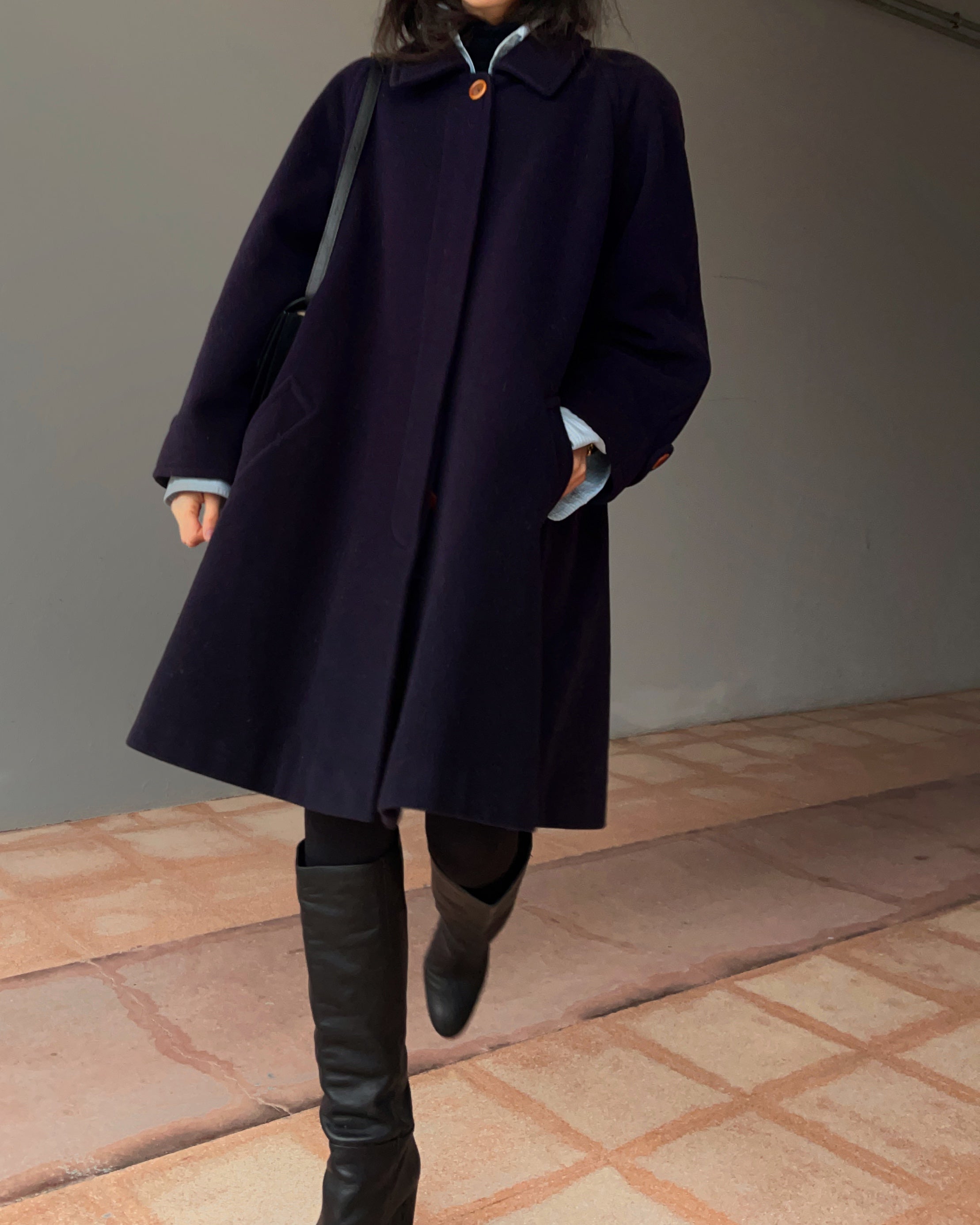 Date W old friend coat