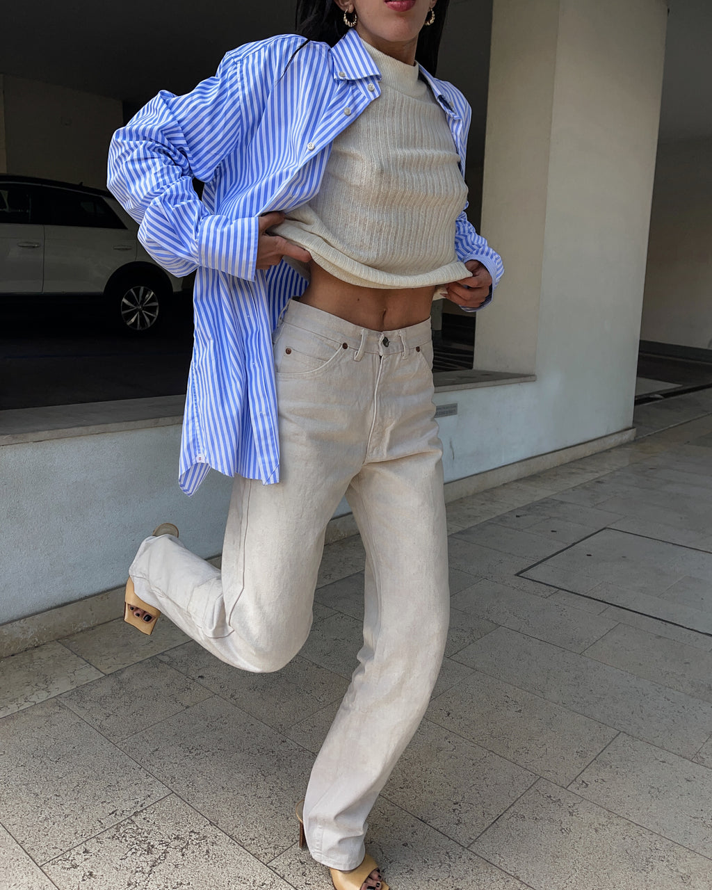 White rifle jeans