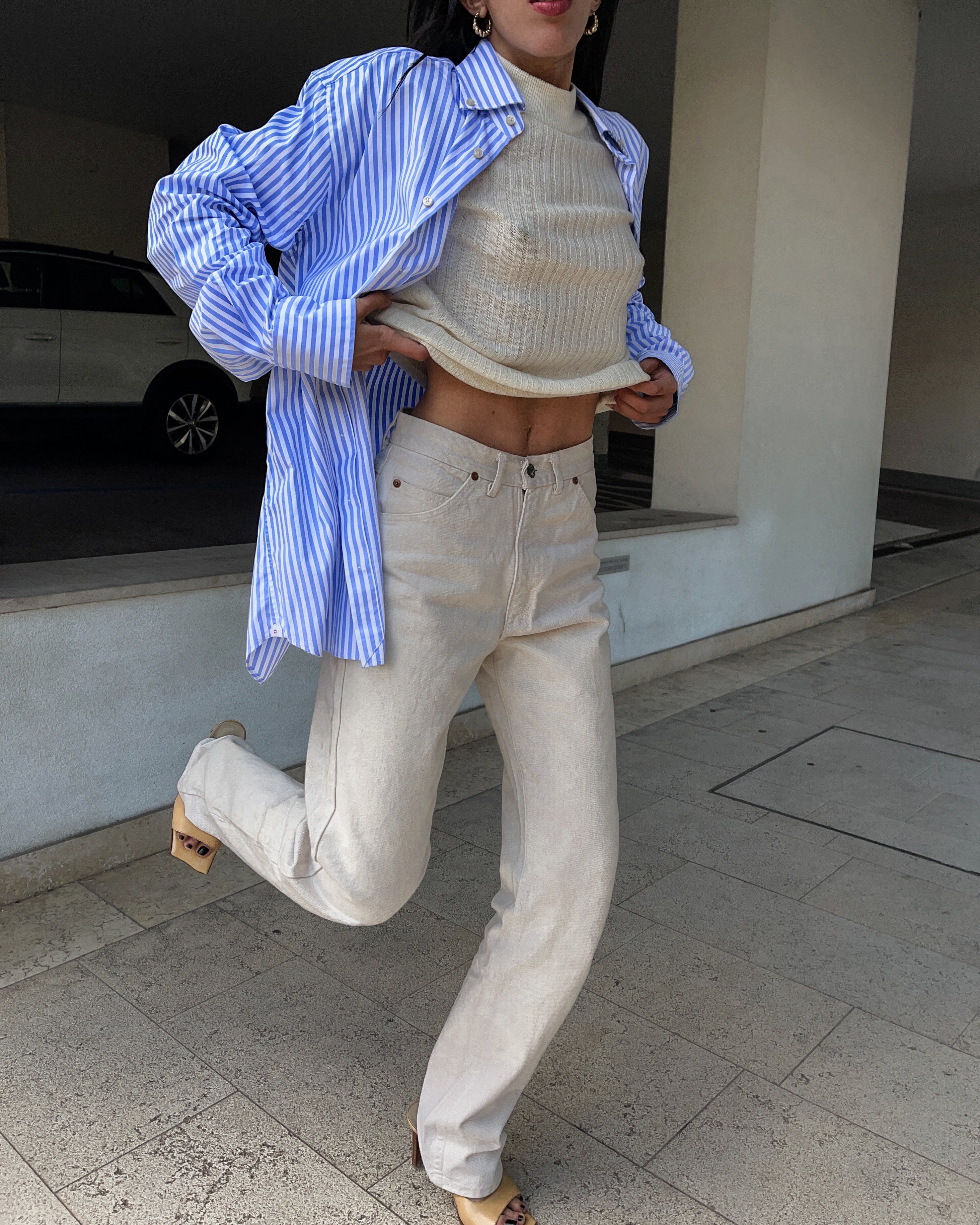 White rifle jeans