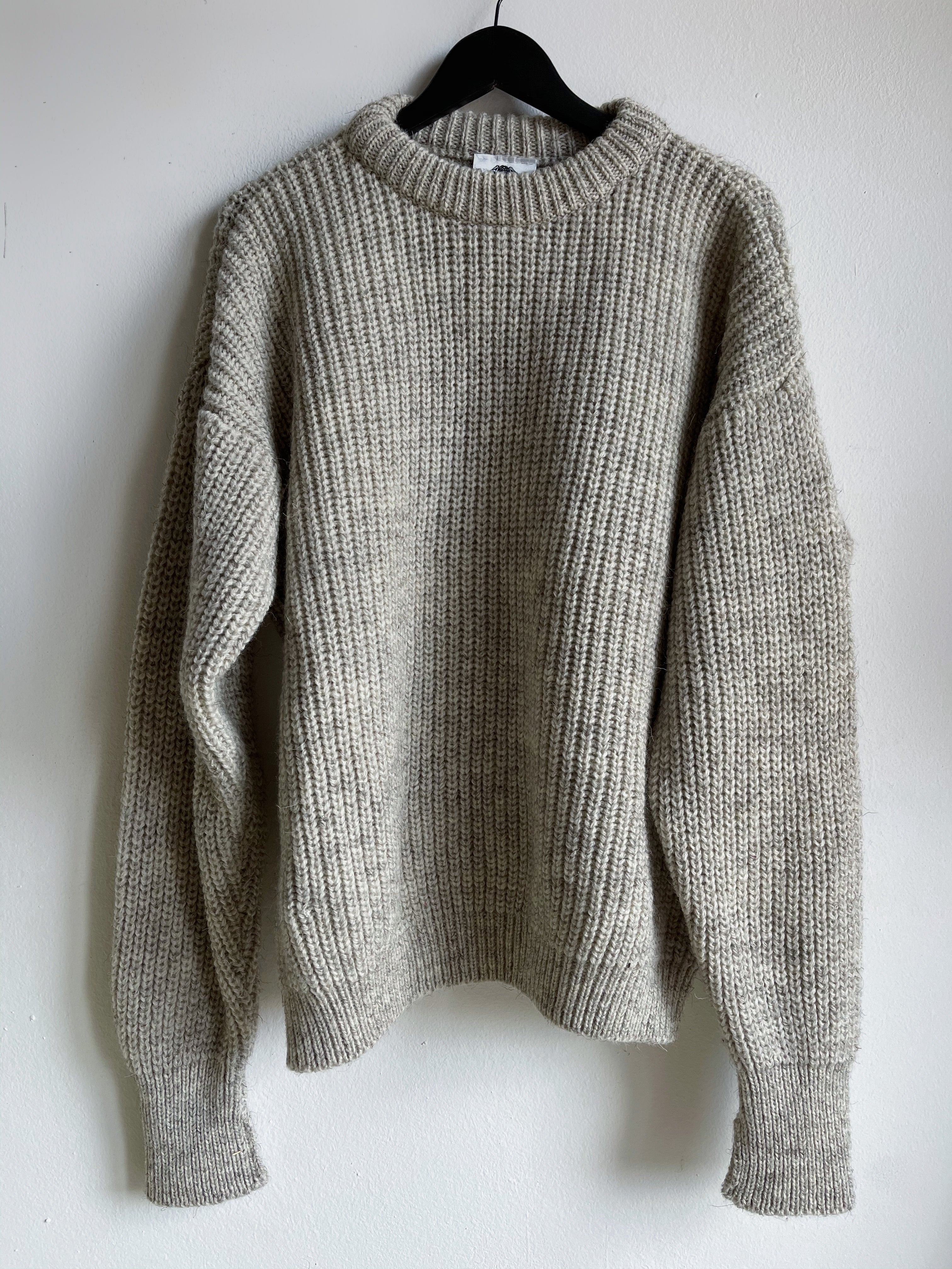 100 wool jumper