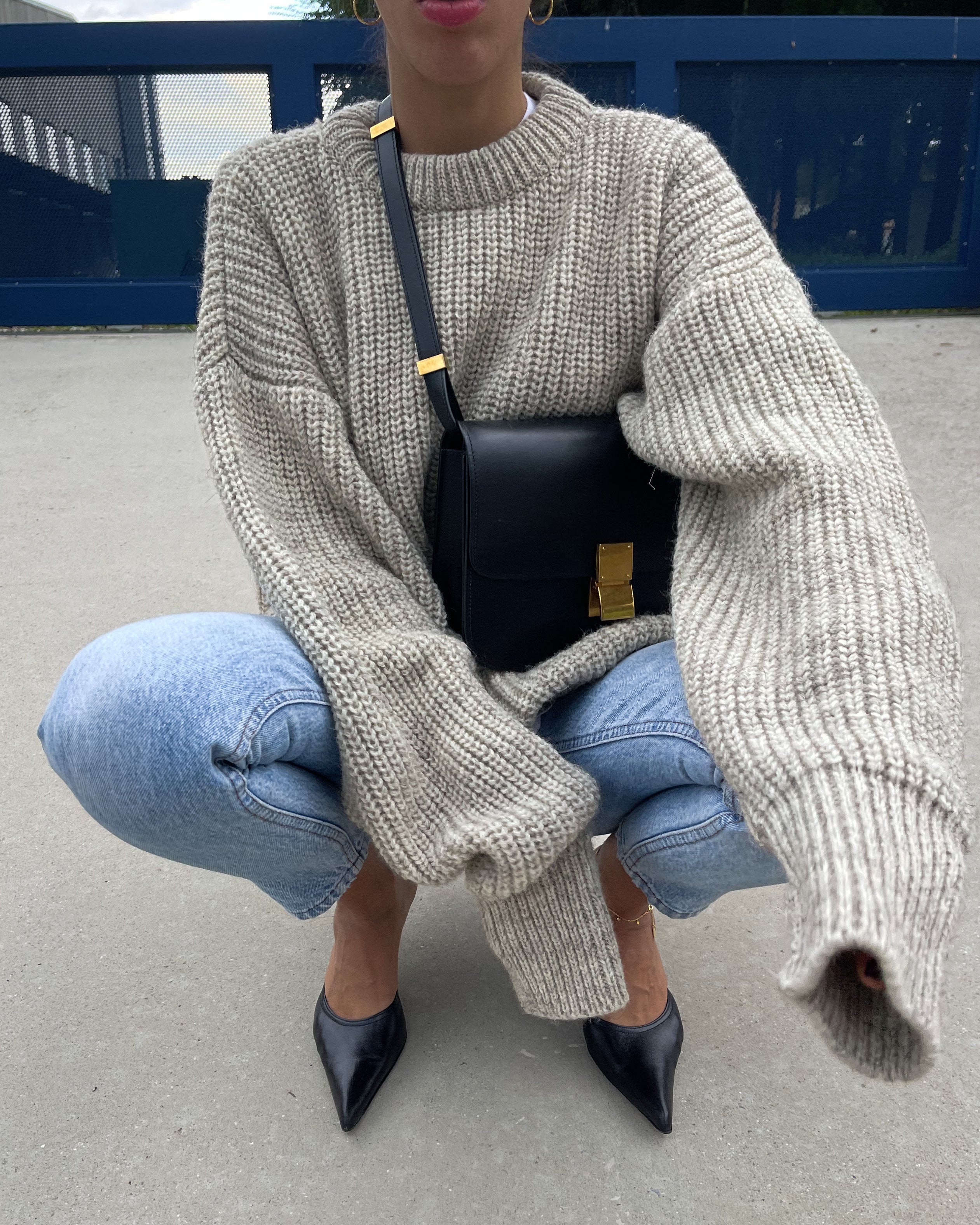 100 wool jumper