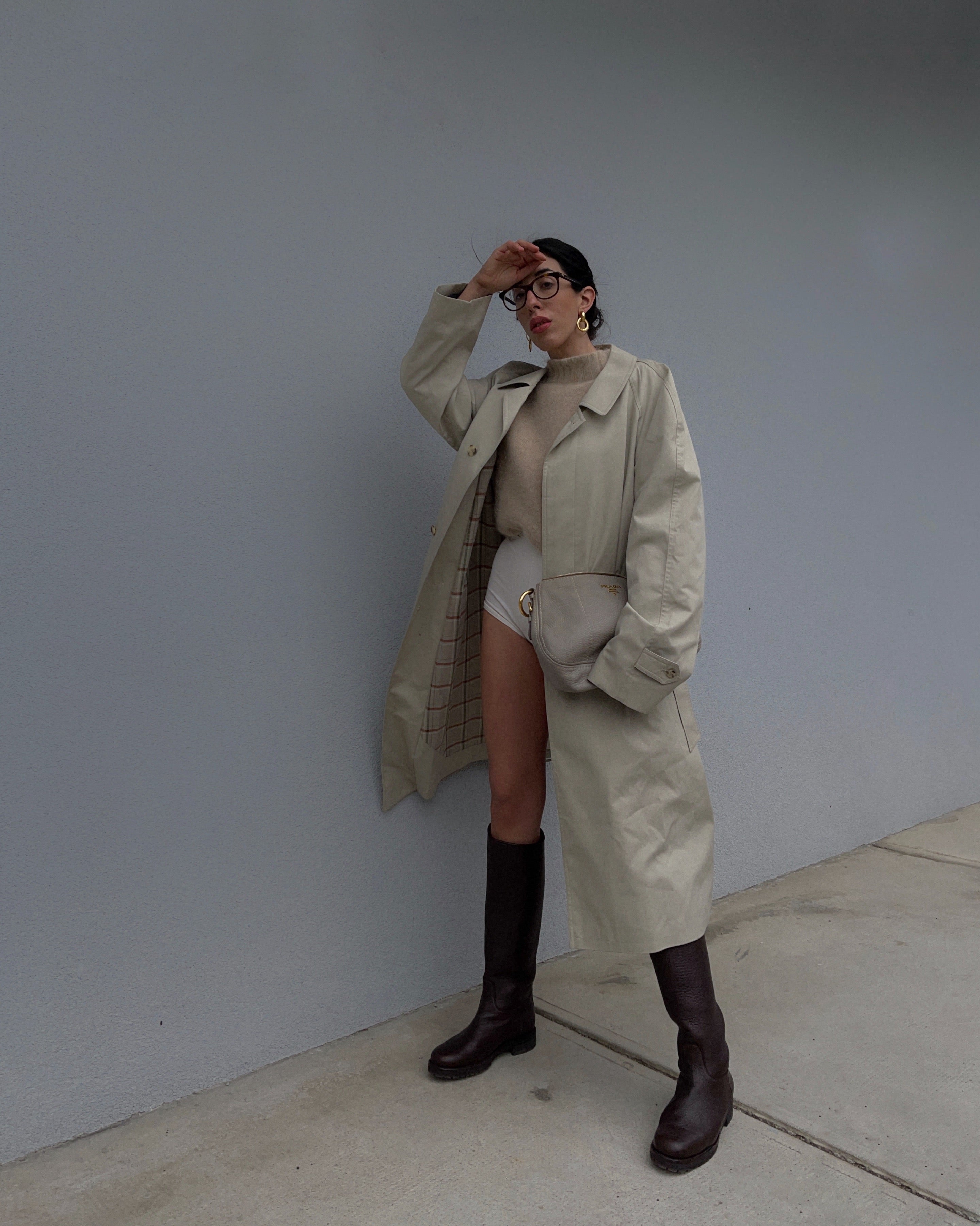 Vintage beige  trenchcoat