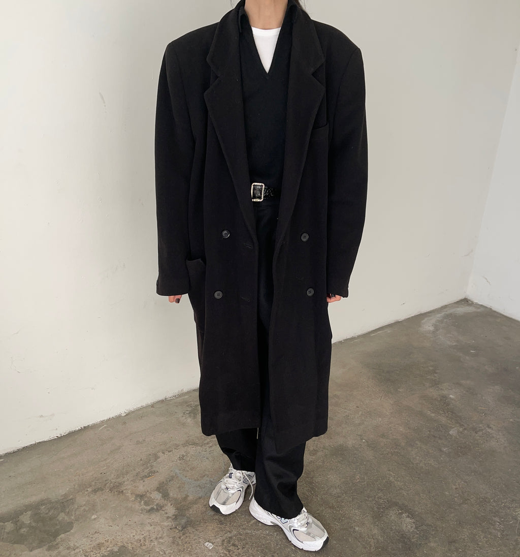 Cappotto nero masculine