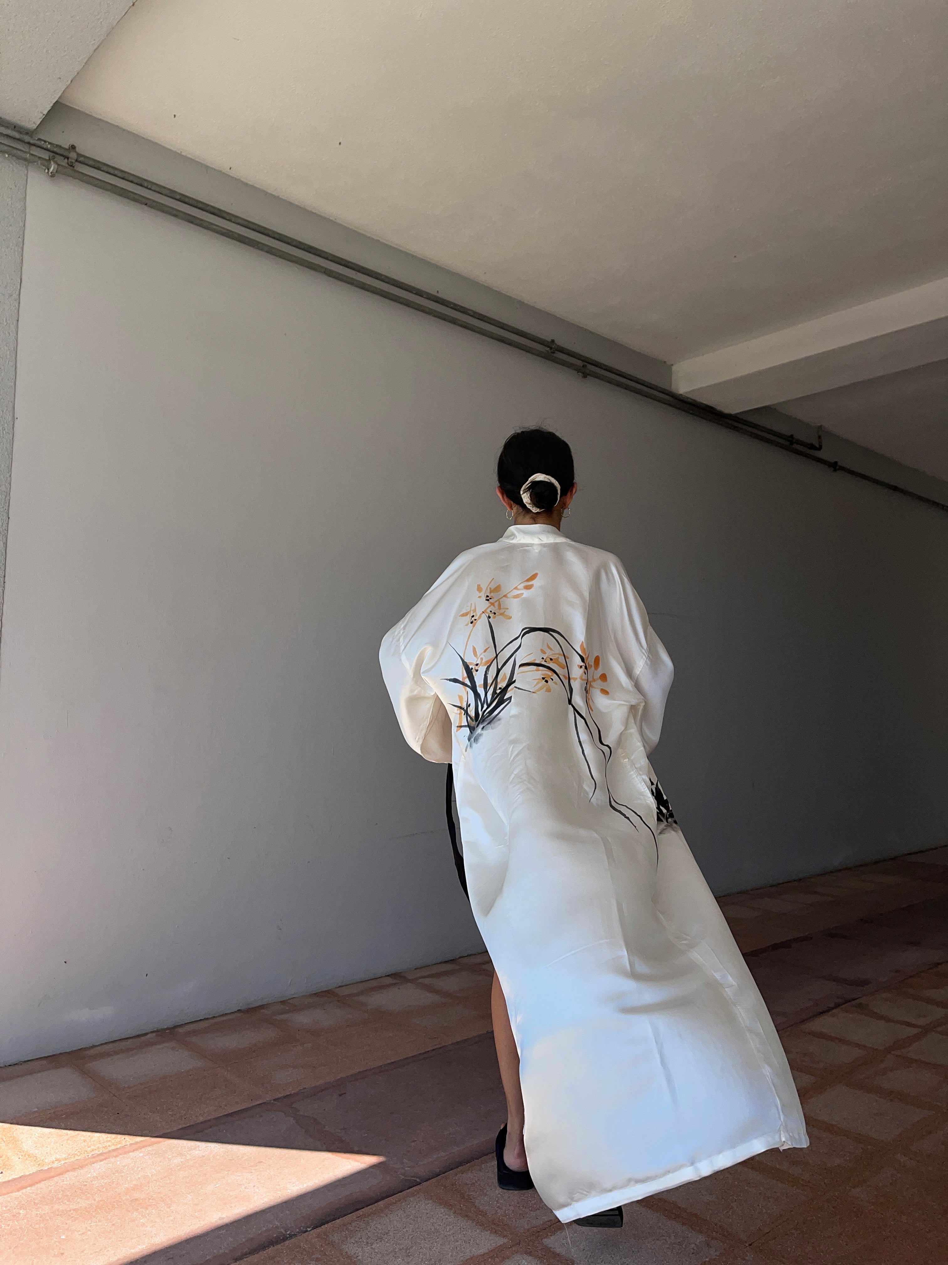 100 liquid silk kimono *