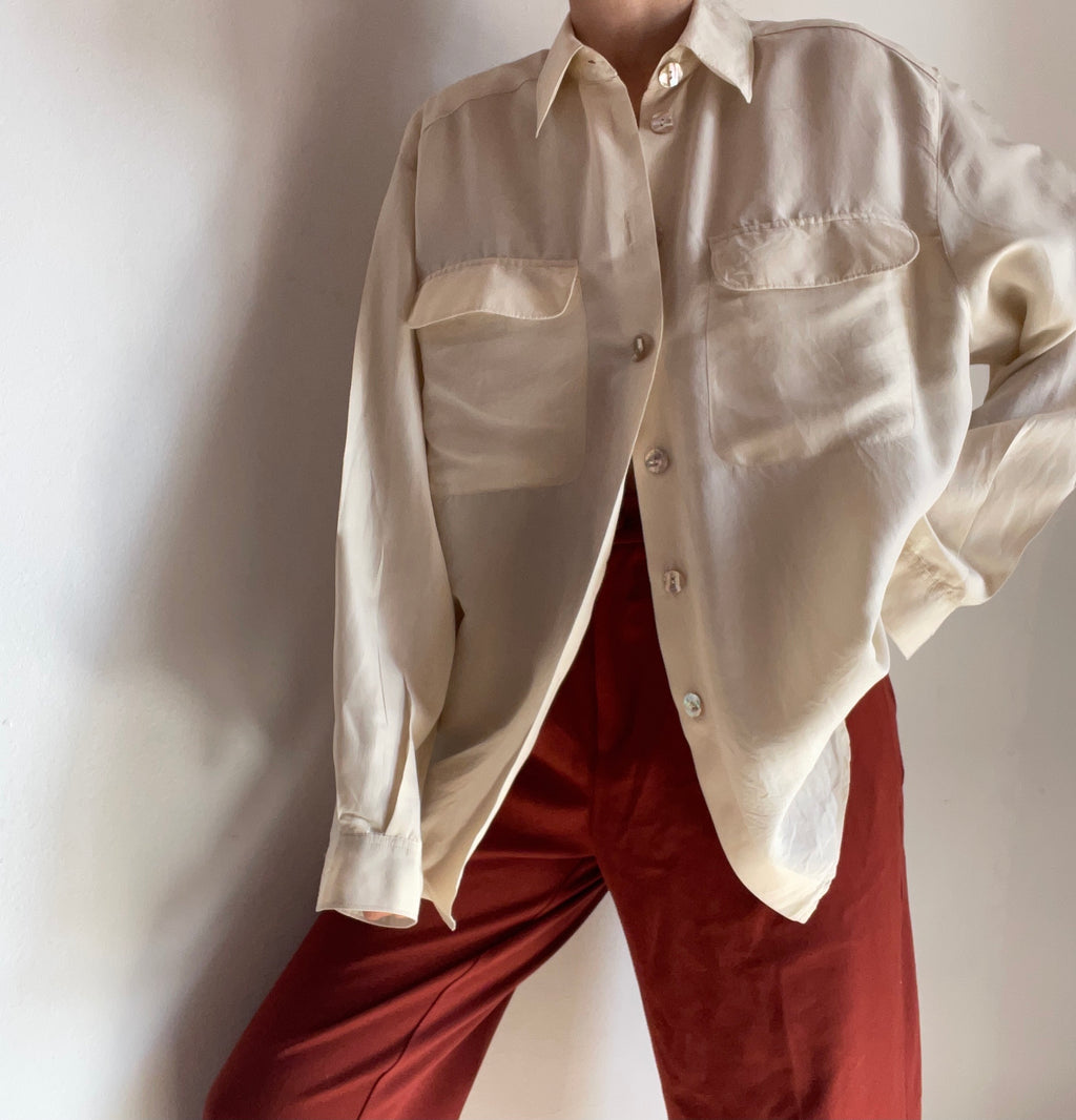 SPECIAL PRICE *% Silk button down shirt