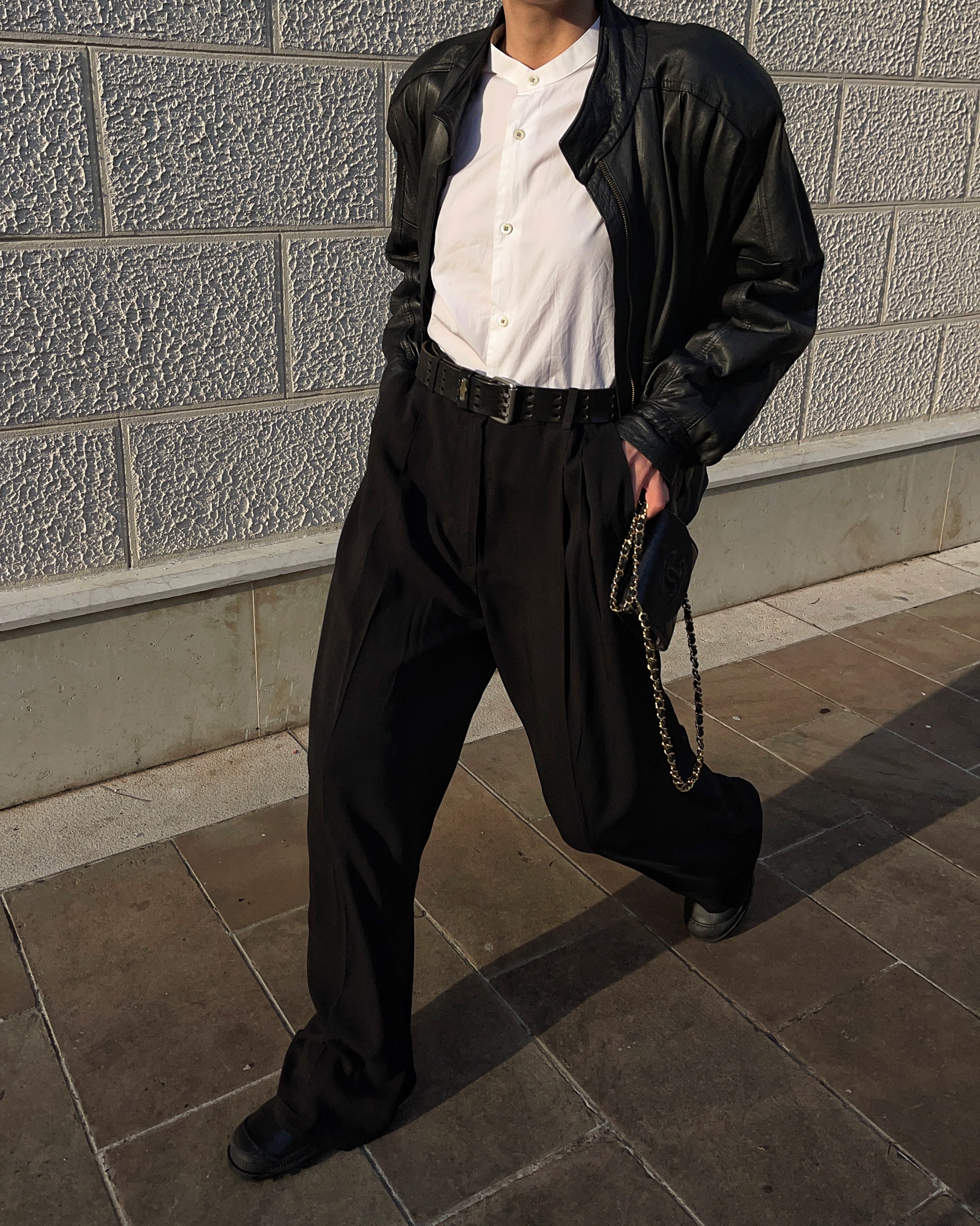 Black fluid trousers