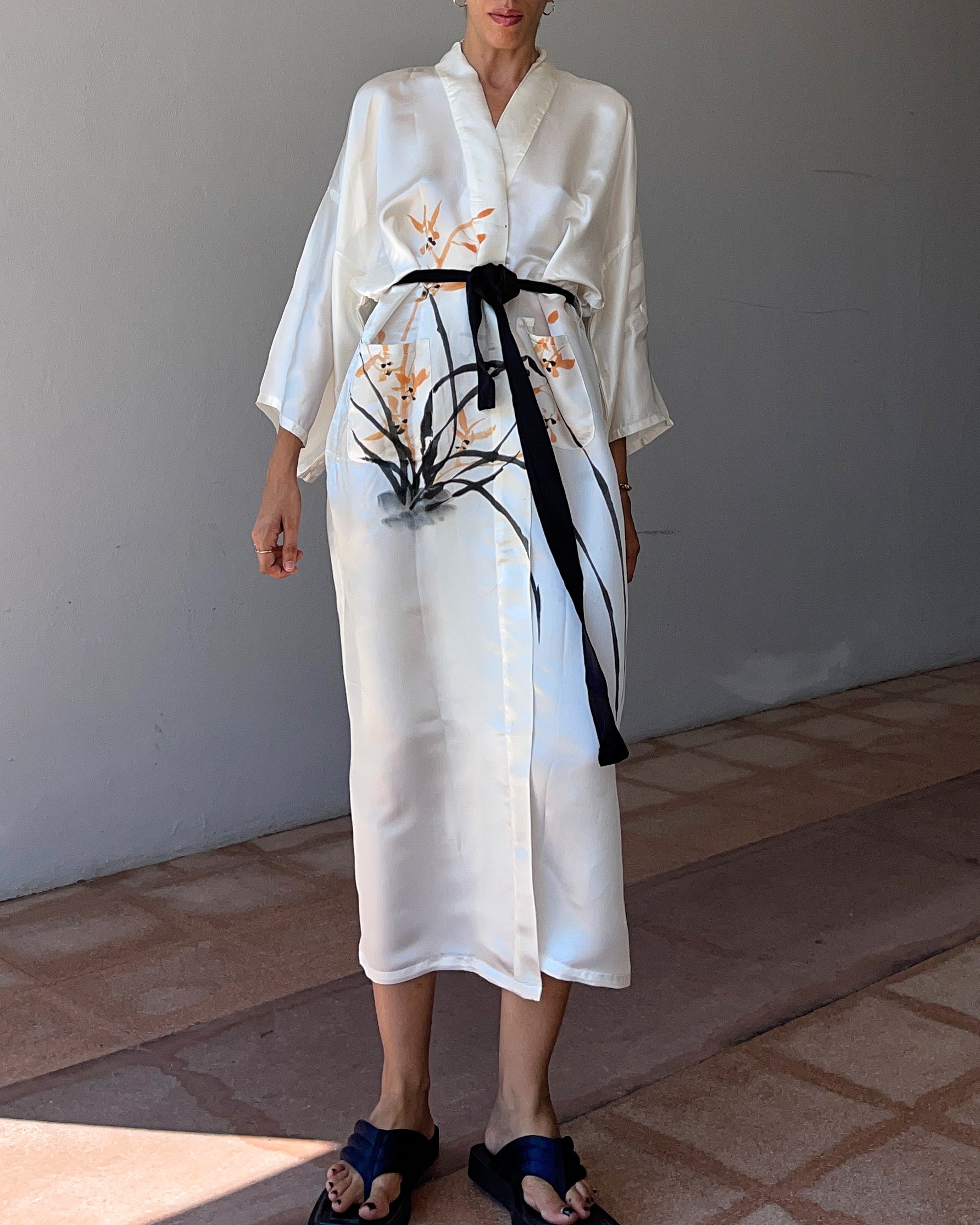 100 liquid silk kimono *